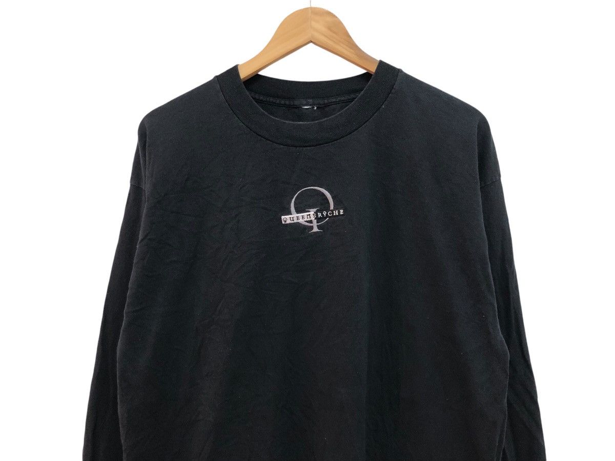 Band Tees × Vintage RARE 🔥 QUEENSRŸCHE EMBROIDERED CENTRE LOGO LONGSLEEVE TEE Size US XL / EU 56 / 4 - 3 Thumbnail