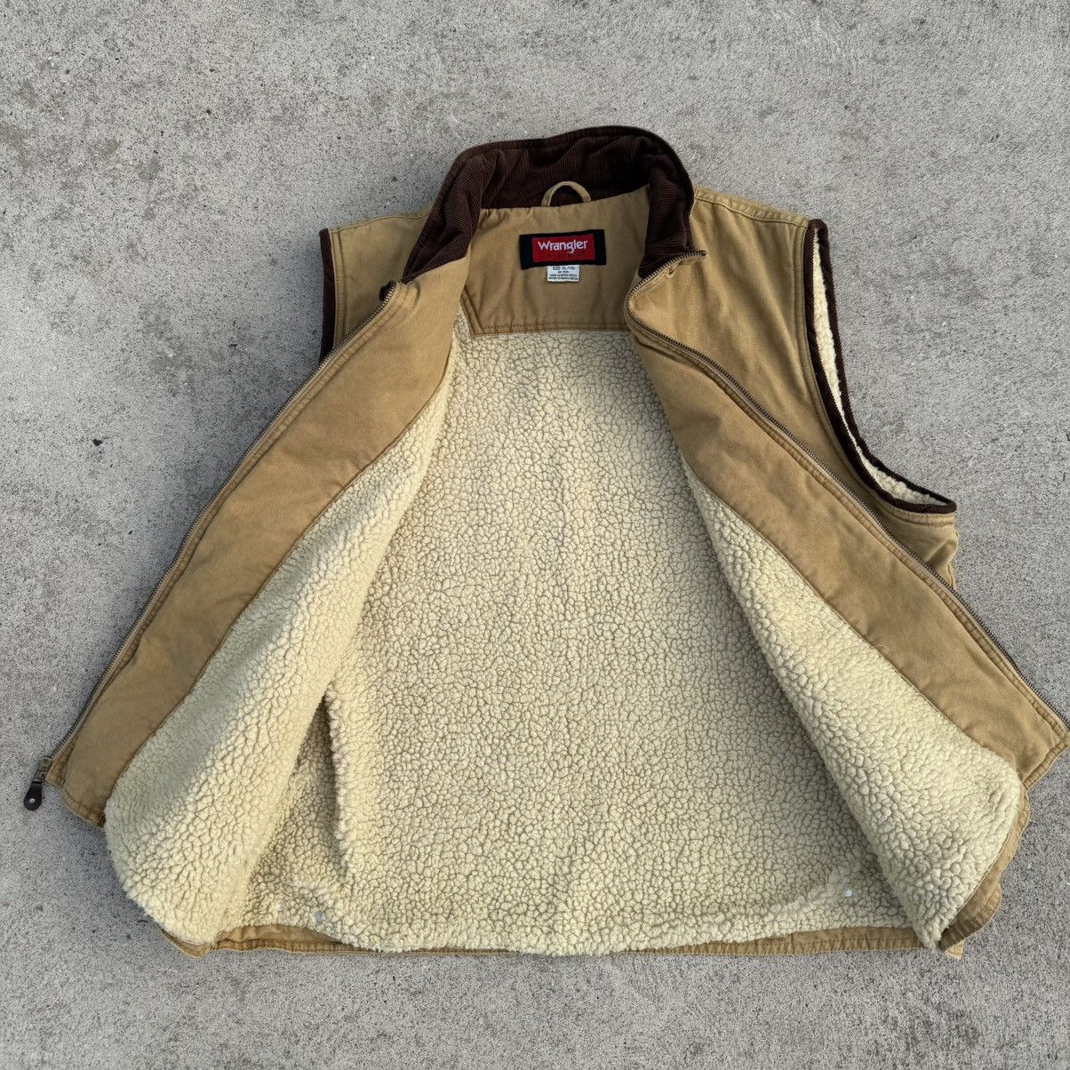 Wrangler Wrangler Hero Canvas Vest Brown Corduroy Trim Sherpa Lining Size US XL / EU 56 / 4 - 9 Thumbnail