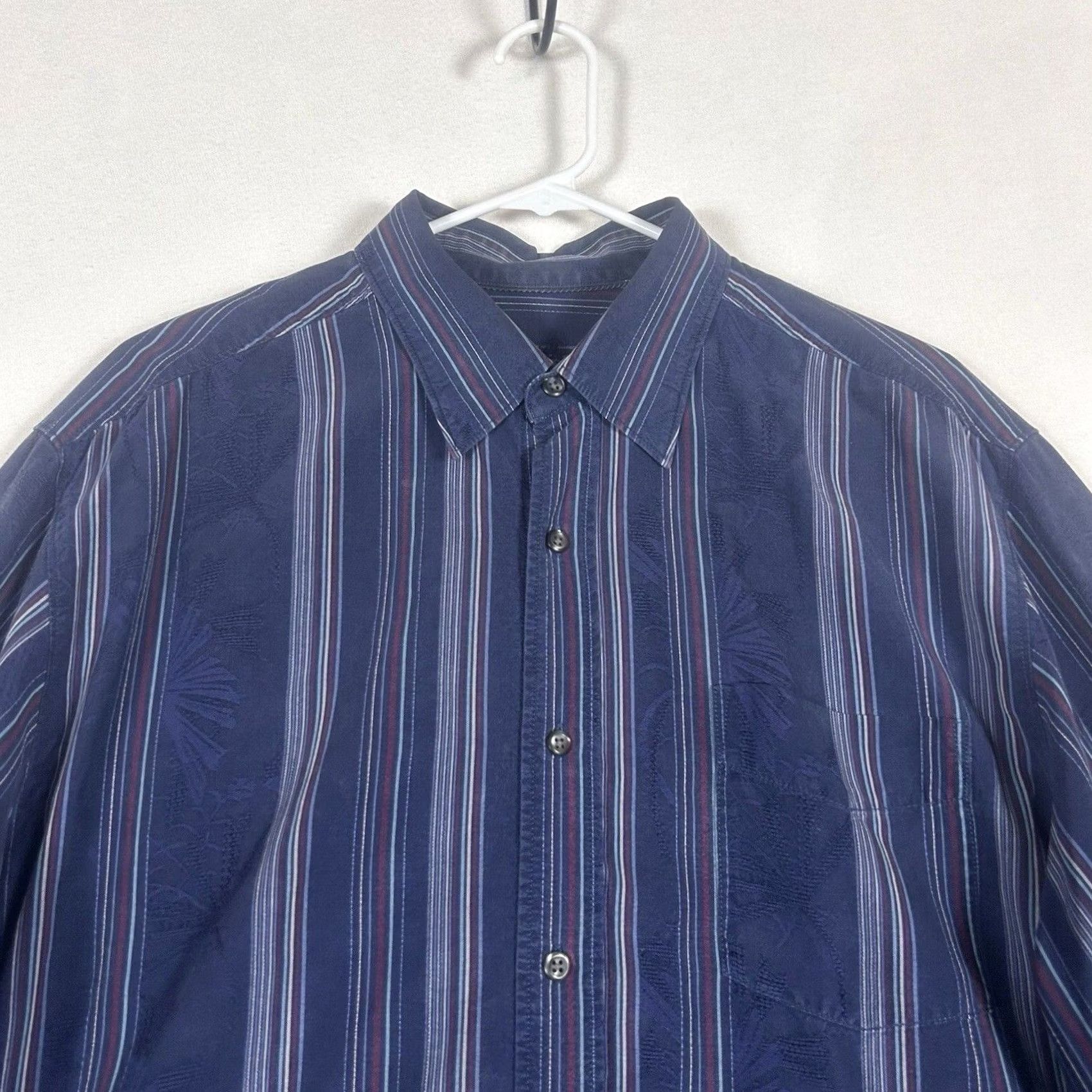 Tommy Bahama Tommy Bahama Long Sleeve Button-Up Shirt Mens L Textured Striped Blue Casual Size US L / EU 52-54 / 3 - 2 Thumbnail
