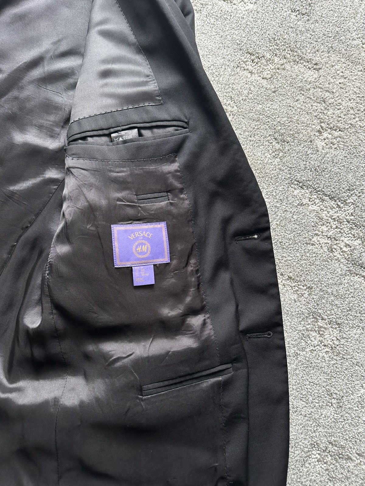 H&M × Versace Versace x H&M Black 100% Wool Worn Blazer Men's Suit Smoking Size 44R - 3 Thumbnail