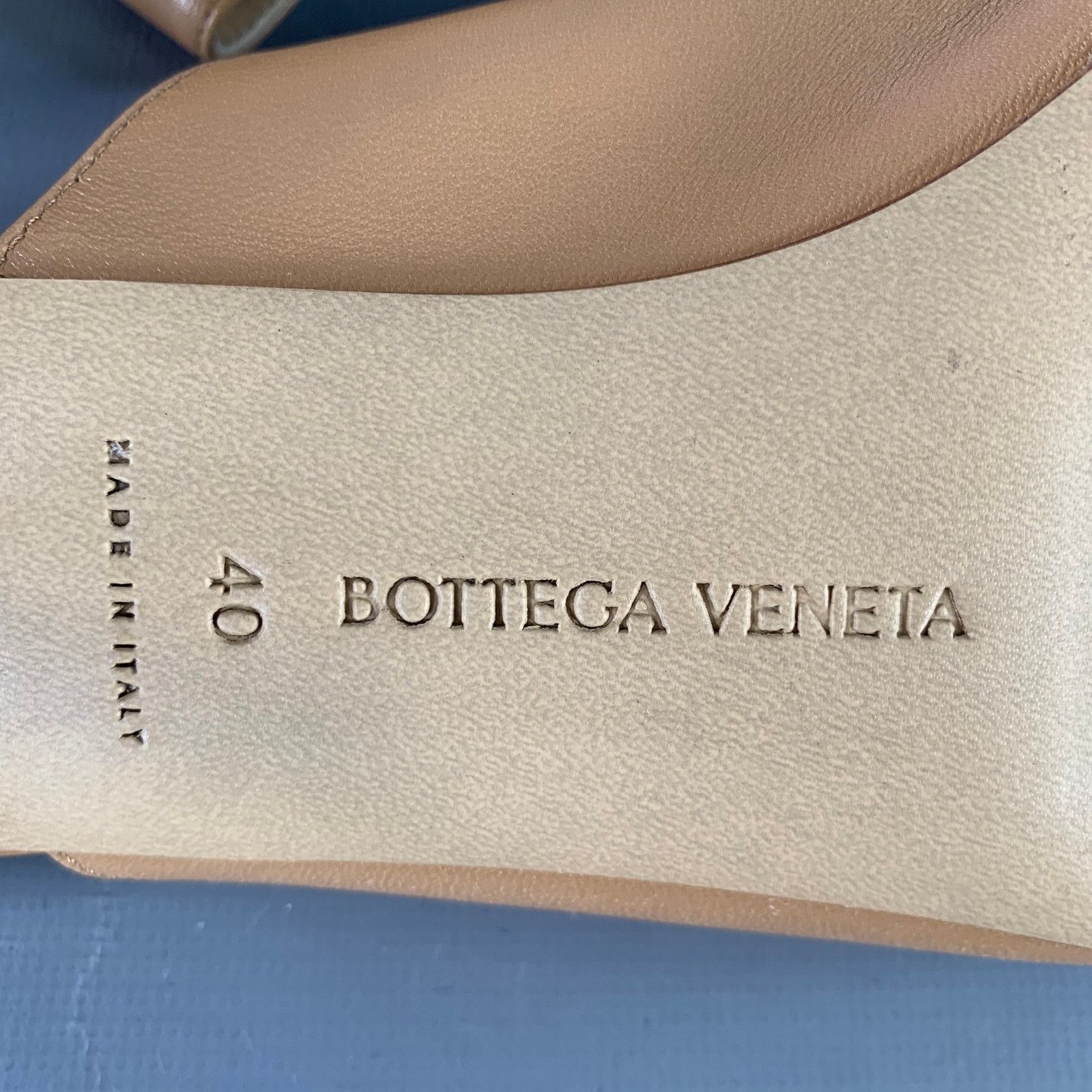 Bottega Veneta BOTTEGA VENETA Tan Leather Toe Kitten Heel Mules Sandals Size US 10 / IT 40 - 8 Thumbnail