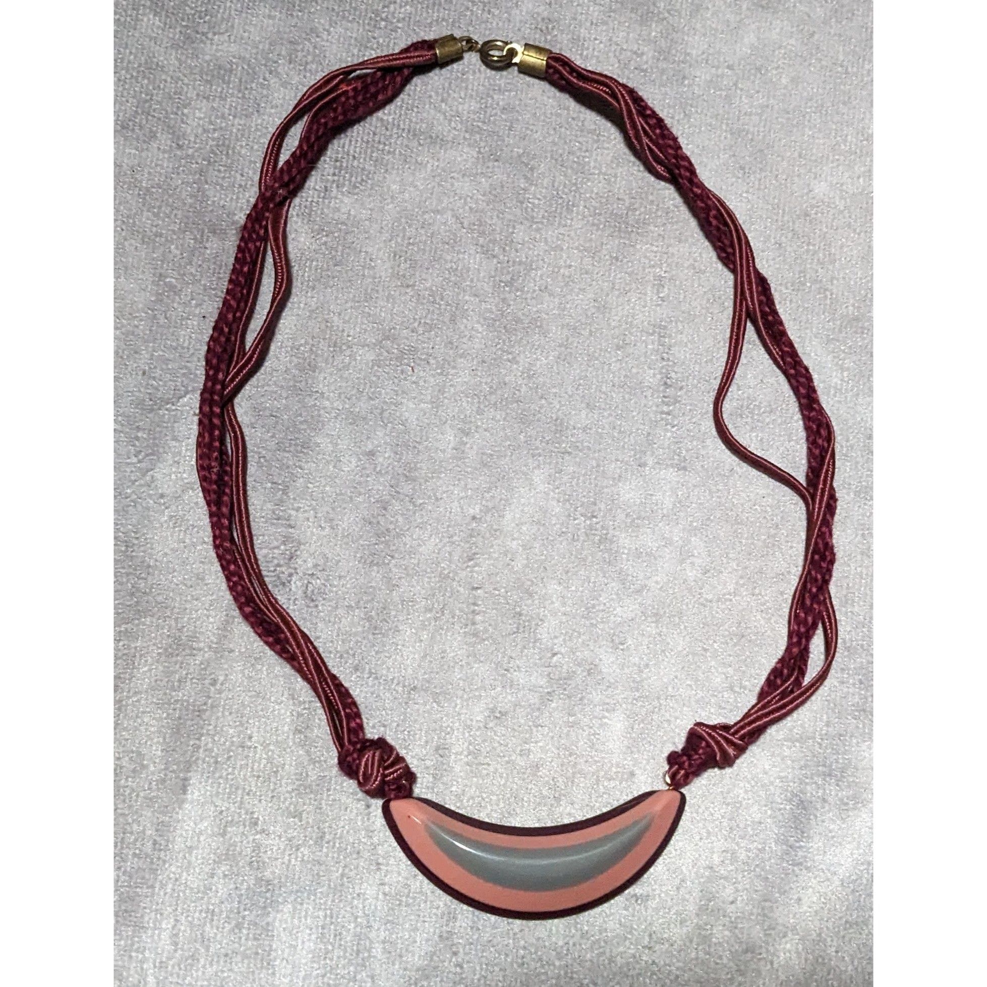 Other Vintage Lucite Pink And Grey Pendant Necklace Size ONE SIZE - 8 Thumbnail