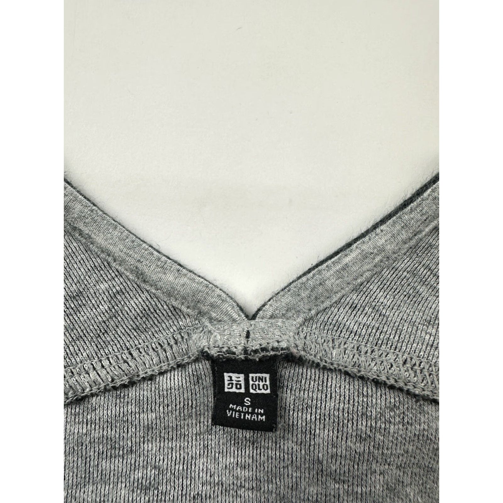 Uniqlo Uniqlo Sweater Dress Womens Small Black V-Neck Pullover Pockets Size S / US 4 / IT 40 - 4 Thumbnail