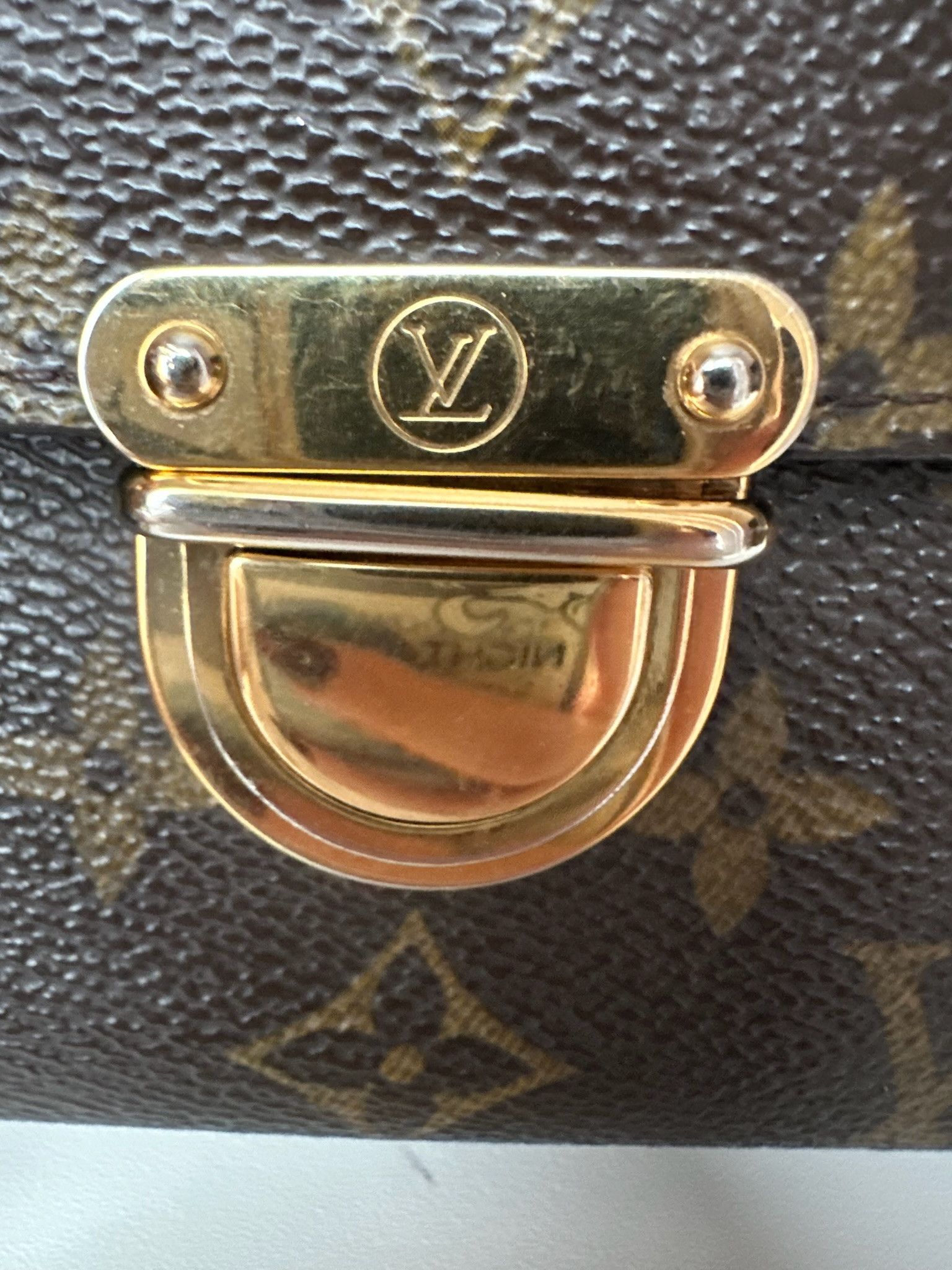 Louis Vuitton Louis Vuitton Koala Wallet LV Monogram Brown Canvas Size ONE SIZE - 7 Thumbnail