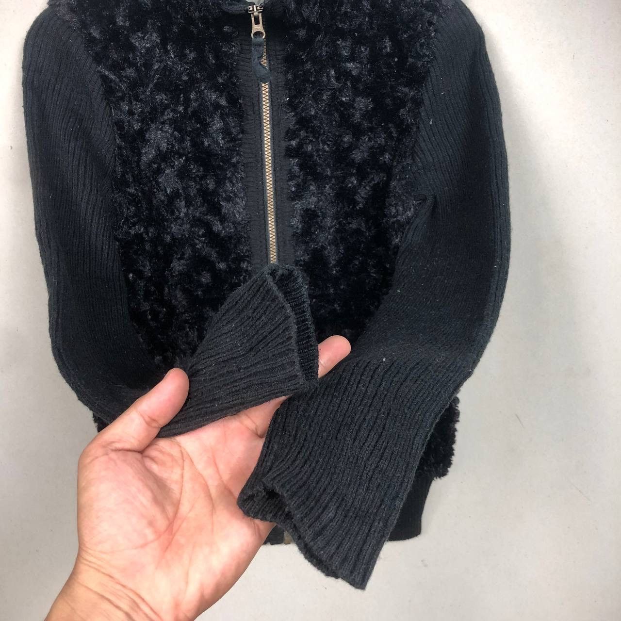 Japanese Brand 2000s Japanese NEXT Faux Fur Knit Long Sleeve Knitwear Size US S / EU 44-46 / 1 - 4 Thumbnail