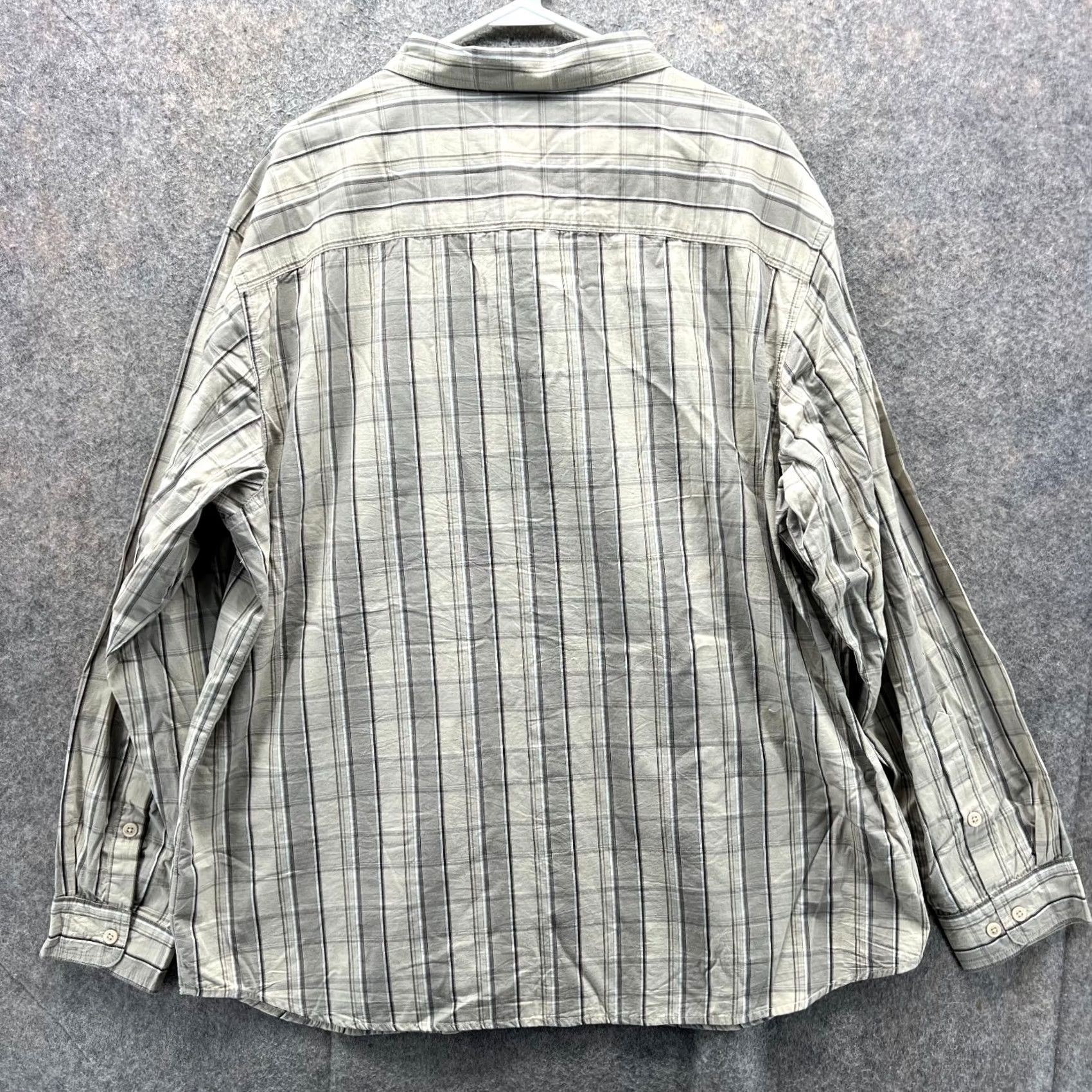 Vintage Columbia Shirt Mens XXL Beige Button-Down Preppy Dress Plaid New Casual Formal Workwear Button-Up Long Sleeve Men’s Regular Fit 52in Chest Vintage? No Size 48R - 2 Thumbnail