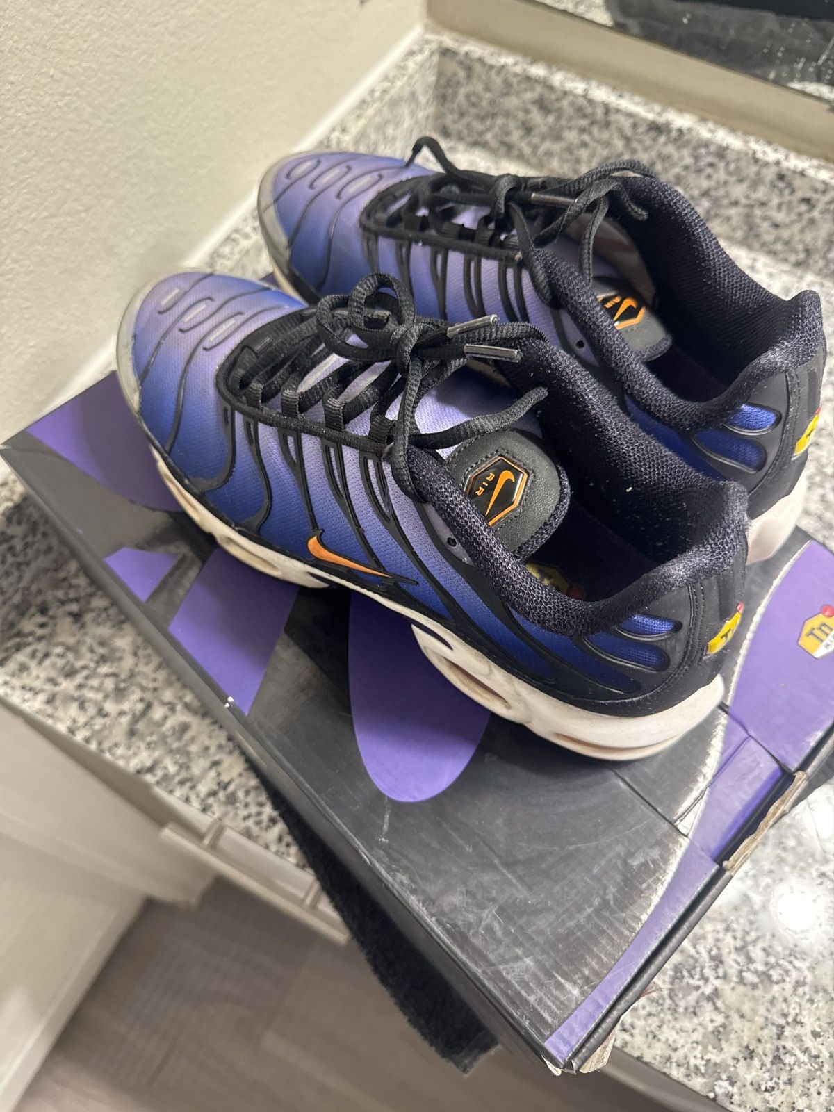 Nike Air Max Plus OG 2018 Size US 9.5 / EU 42-43 - 7 Thumbnail