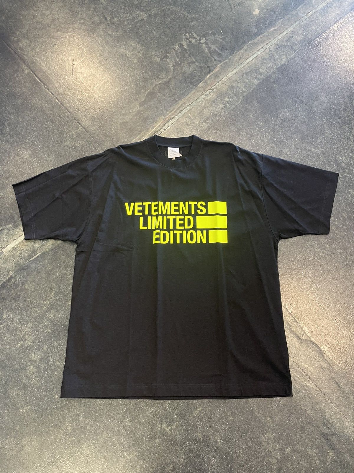 Vetements VETEMENTS Lamborghini Car Hotline T-Shirt Black