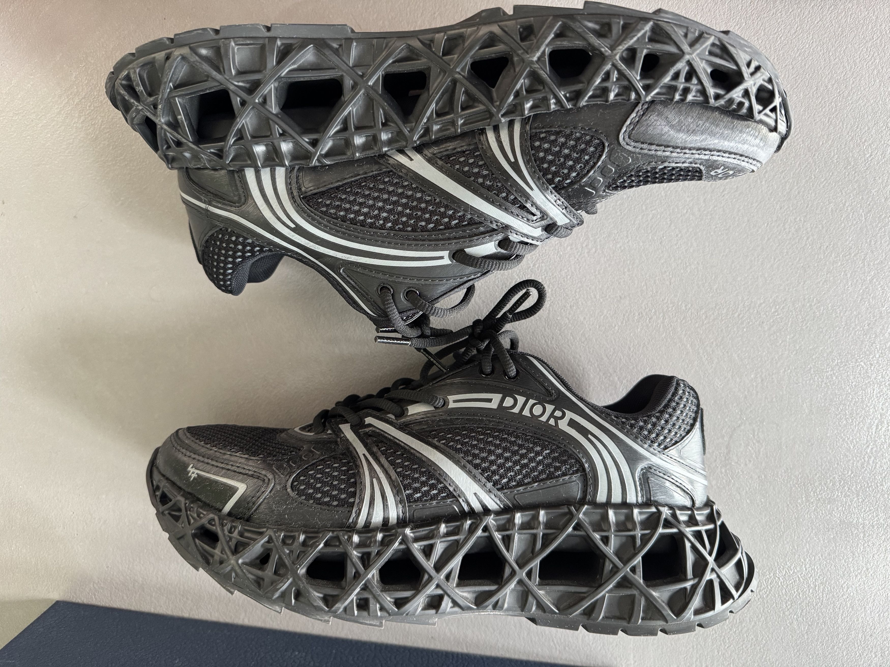 Dior Dior B35 NXXT Technical Fabric and Mesh Sneakers Size US 10 / EU 43 - 2 Thumbnail