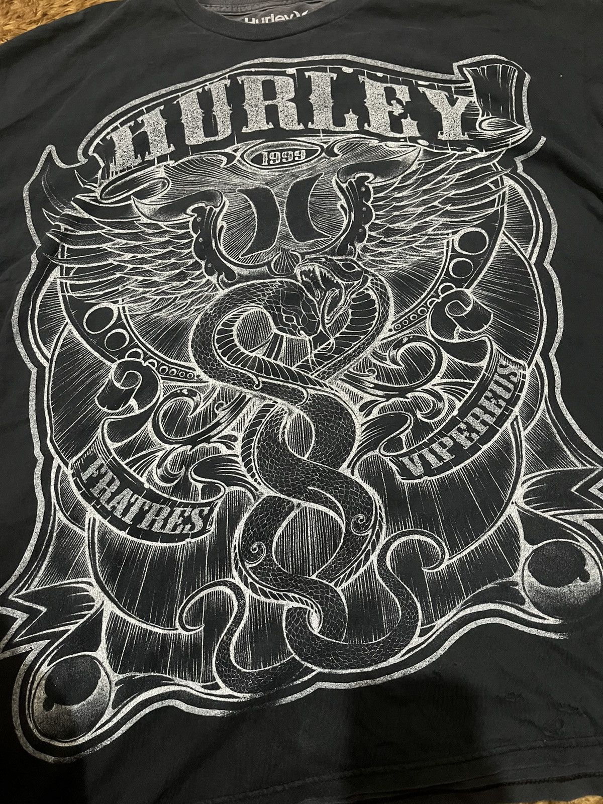 Hurley DISTRESSED HURLEY 1999 FATRES VIPEREUS AFFILICTION STYLE TEE Size US XL / EU 56 / 4 - 2 Thumbnail