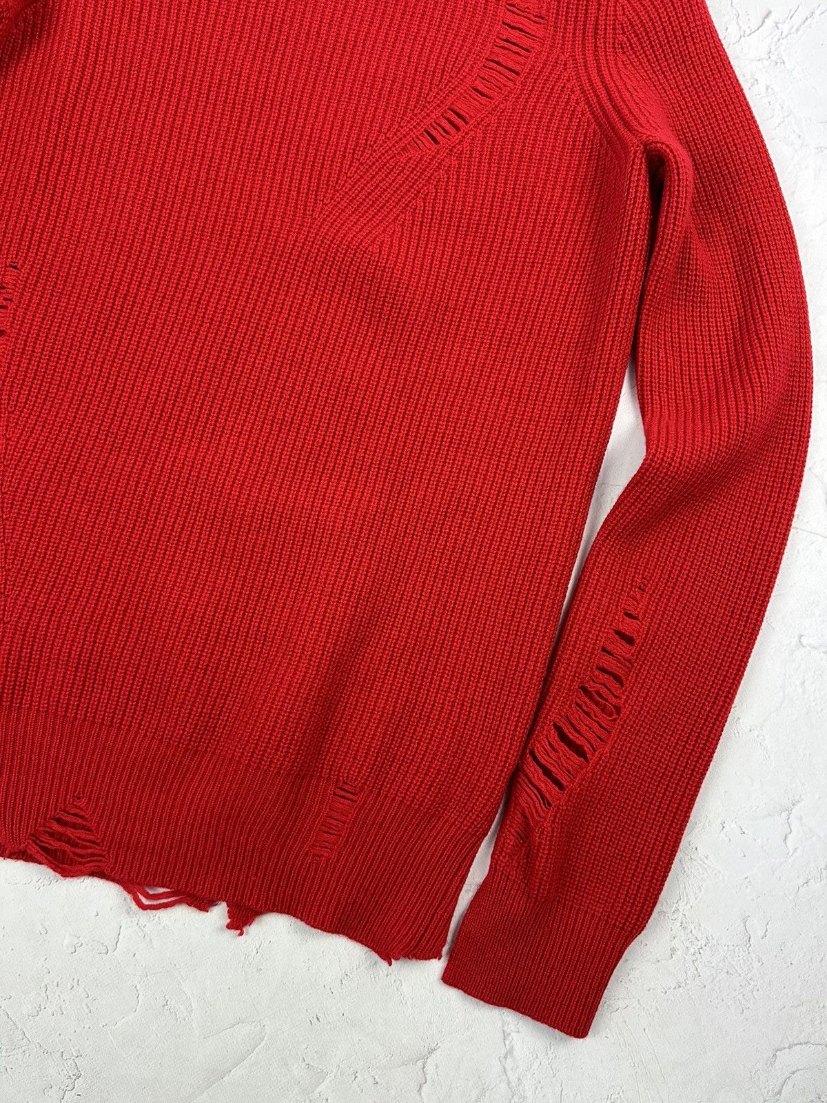 Helmut Lang × Vintage Helmut Lang Distressed Knit Red Sweater Size US M / EU 48-50 / 2 - 2 Thumbnail