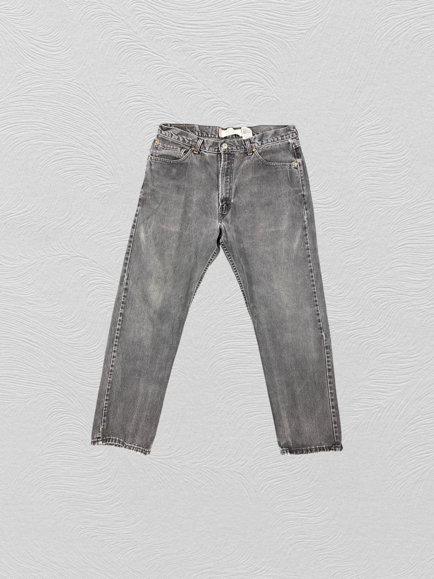 Levi's Black Distressed Vintage Levi's 505 35x29.5 Denim JN1279 Size US 35 - 1 Thumbnail