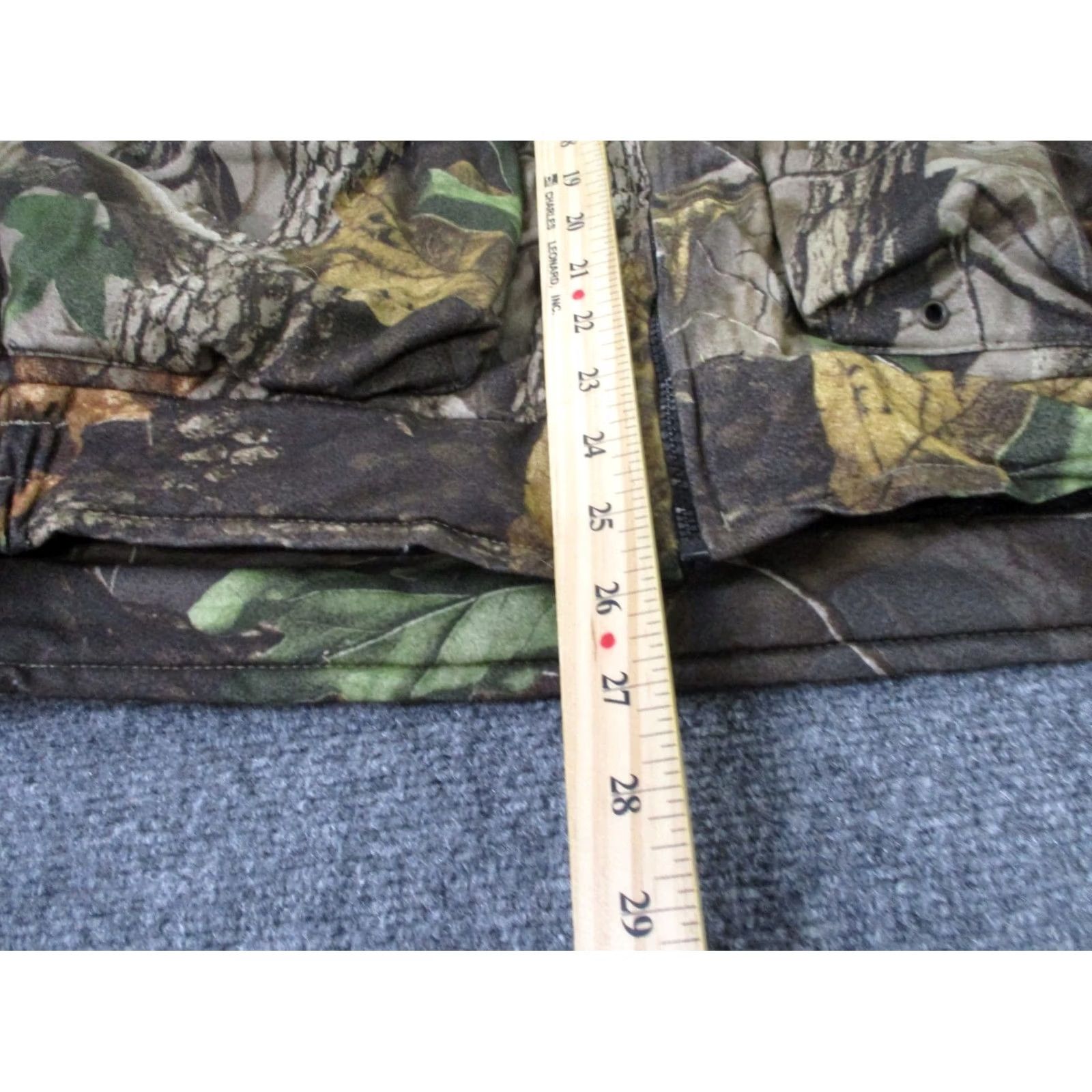 Vintage Woolrich Jacket Men L Camouflage Puffer Windbreaker Zip Full Zip Insulated Outdoor Hunting Vintage Size US L / EU 52-54 / 3 - 4 Thumbnail