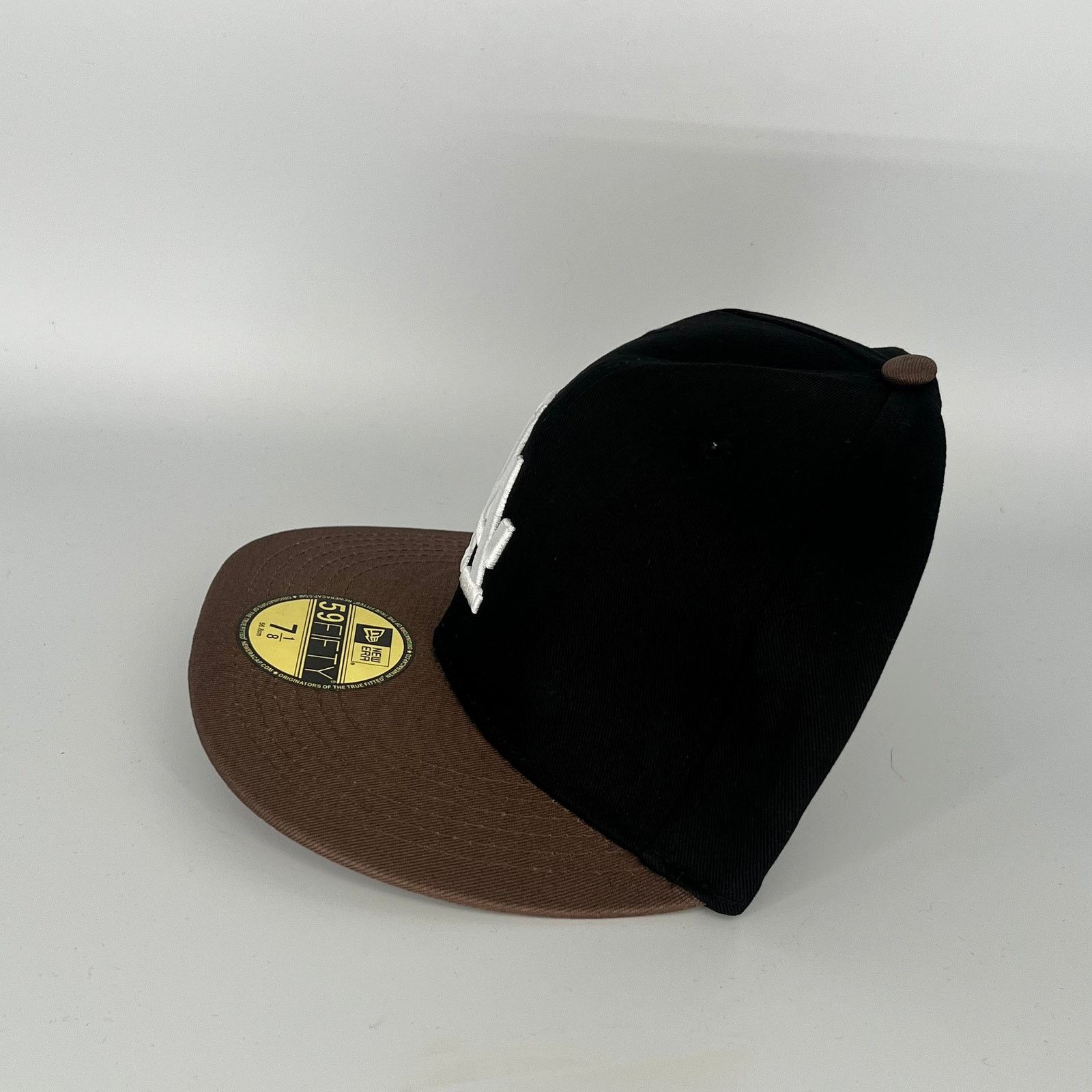 New Era Size 7 Black Brown LA Dodgers 60 Year Dodger Stadium Size ONE SIZE - 3 Thumbnail