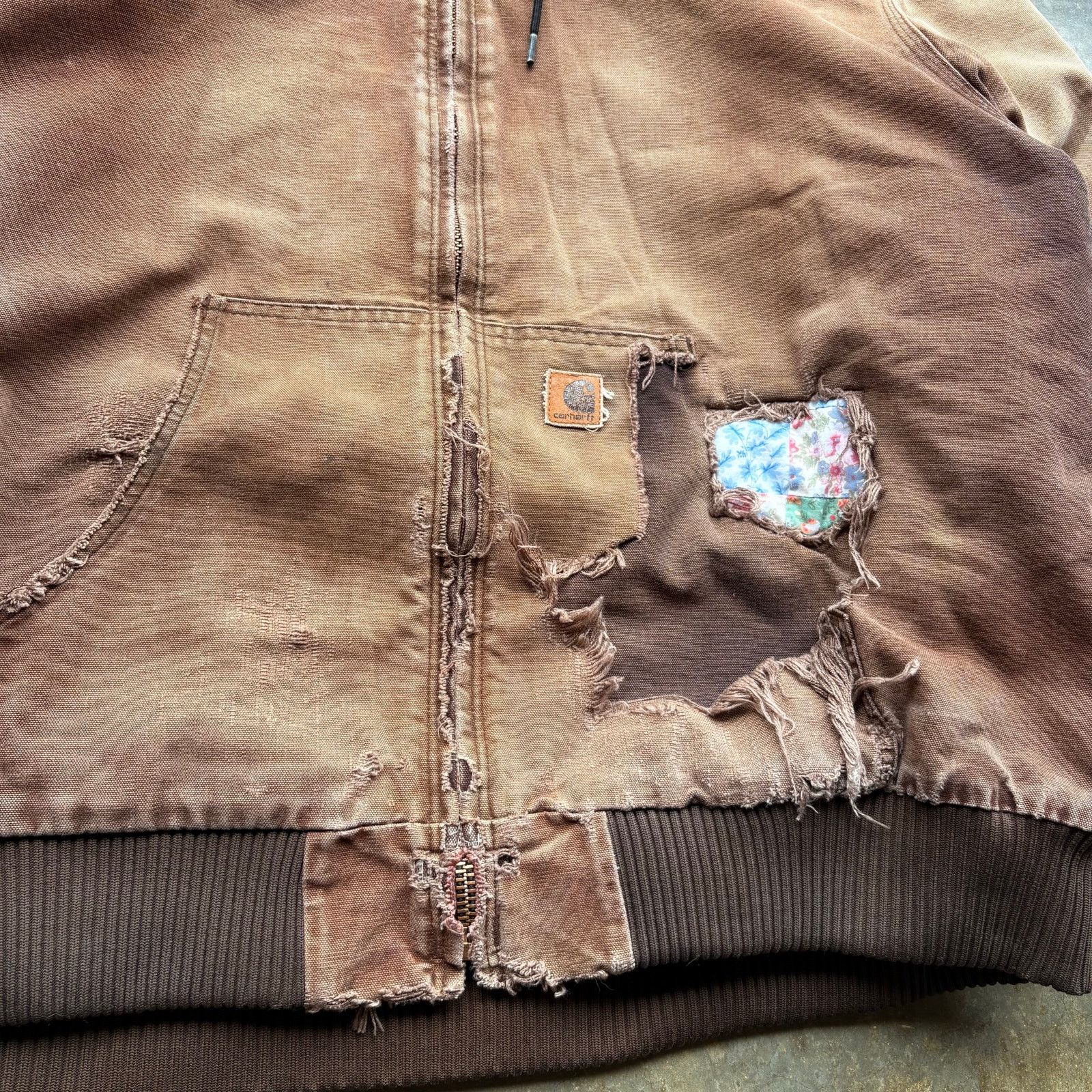 Vintage Crazy Vintage Thrashed Faded Distressed Carhartt Jacket XXL Size US XXL / EU 58 / 5 - 5 Thumbnail