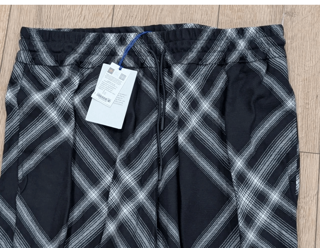 Burberry Burberry Relaxed Fit Wool Trousers Pants Monochrome XL Size US 36 / EU 52 - 2 Thumbnail
