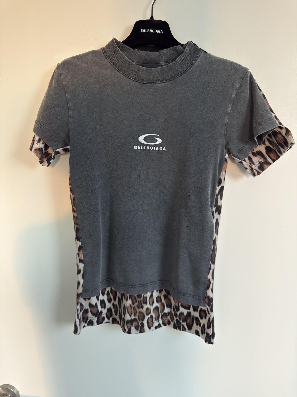 Balenciaga Balenciaga 24FW Leopard reversible shirt w/tape Size US S / EU 44-46 / 1 - 1 Thumbnail