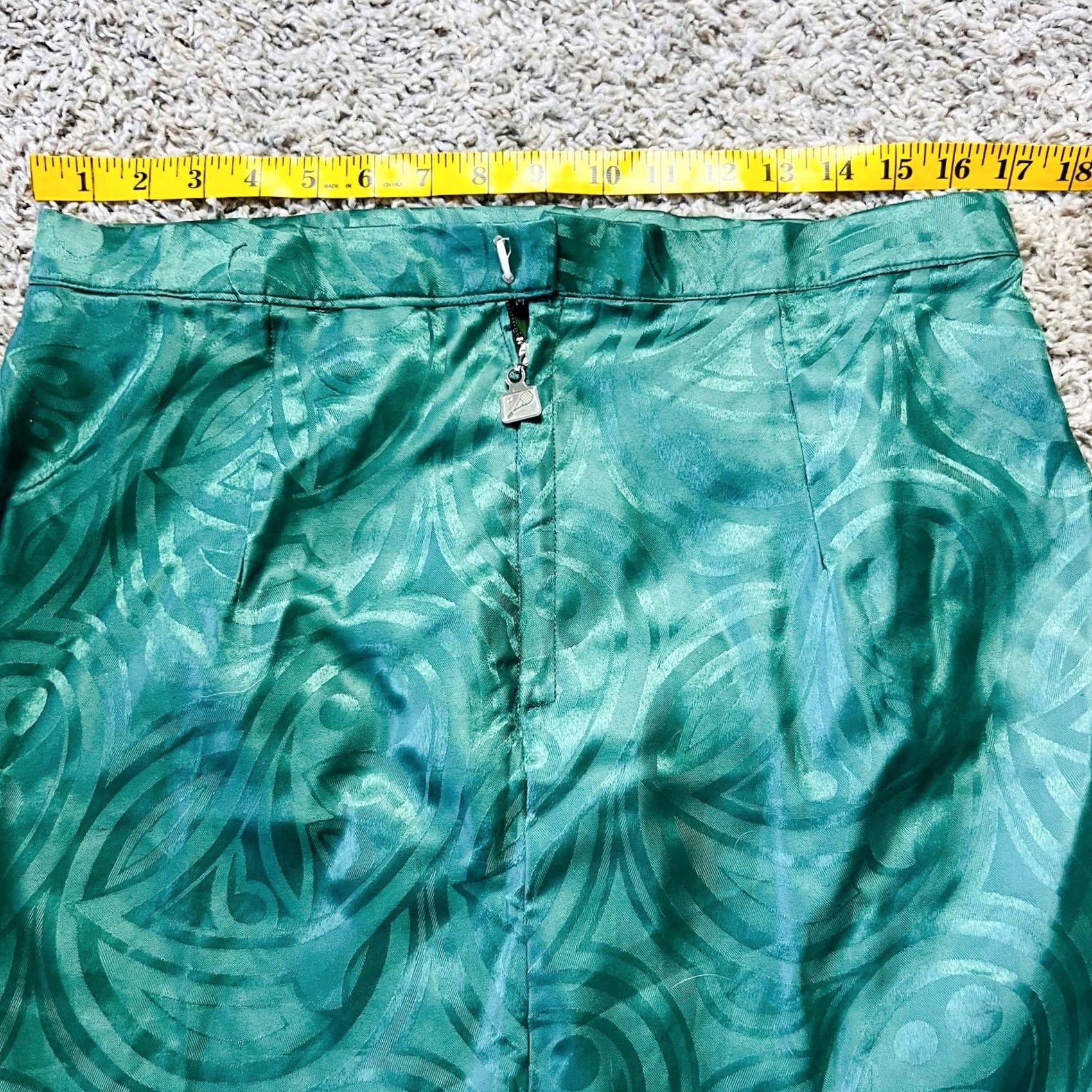 Vintage VINTAGE 90's Green Paisley Print Tennis Golf Skirt 34 Skirt Women's Midi Green Paisley Print 90s Vintage Women Mens Girls Size 24" / US 00 / IT 34 - 4 Thumbnail