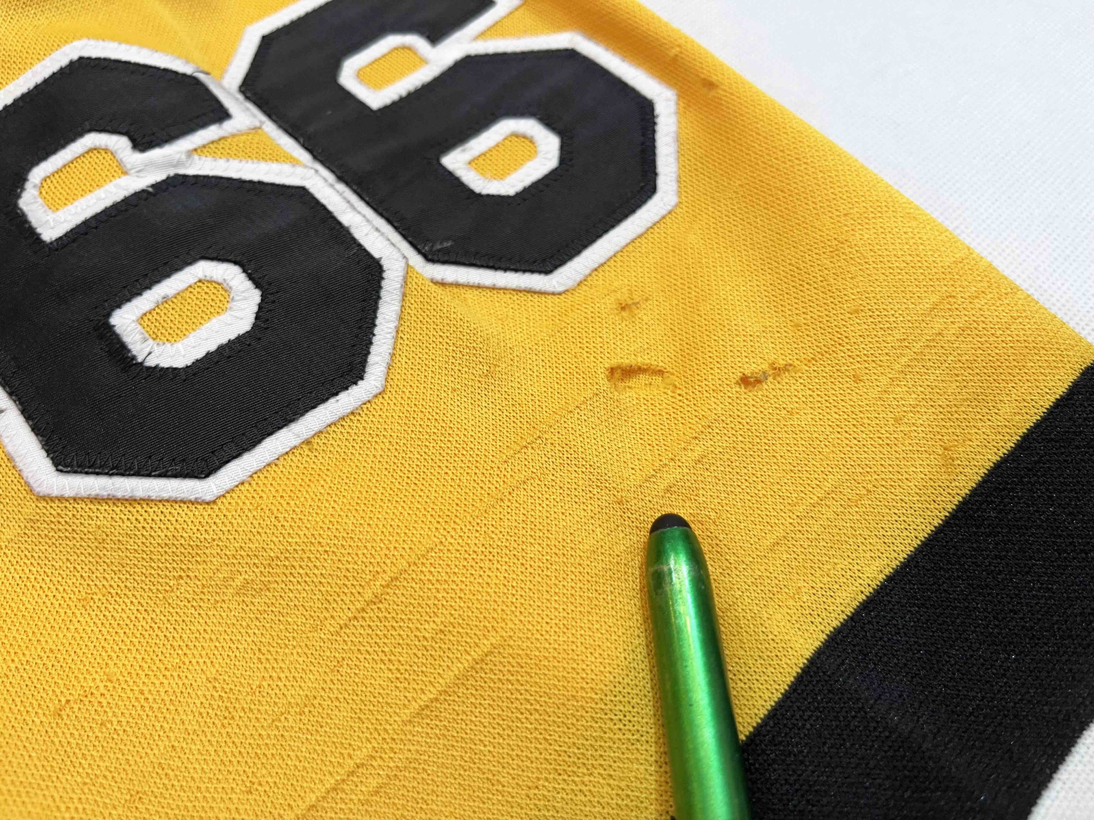 Ccm × NHL × Vintage Vintage CCM Pittsburgh Penguins LEMIEUX NHL Hockey Jersey Size US L / EU 52-54 / 3 - 9 Thumbnail