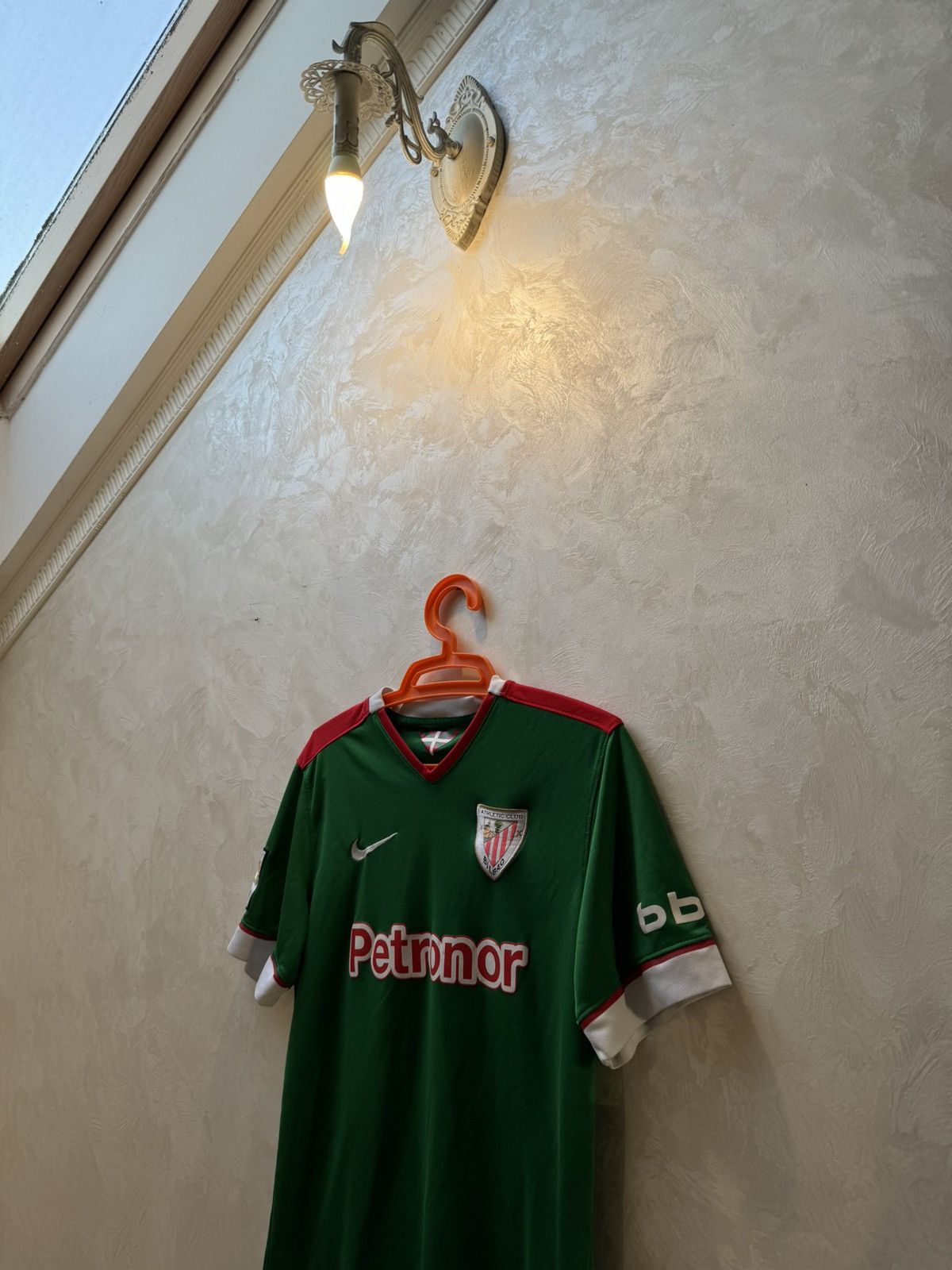 Nike 2014-15 Athletic Bilbao Away Shirt Size US S / EU 44-46 / 1 - 9 Thumbnail