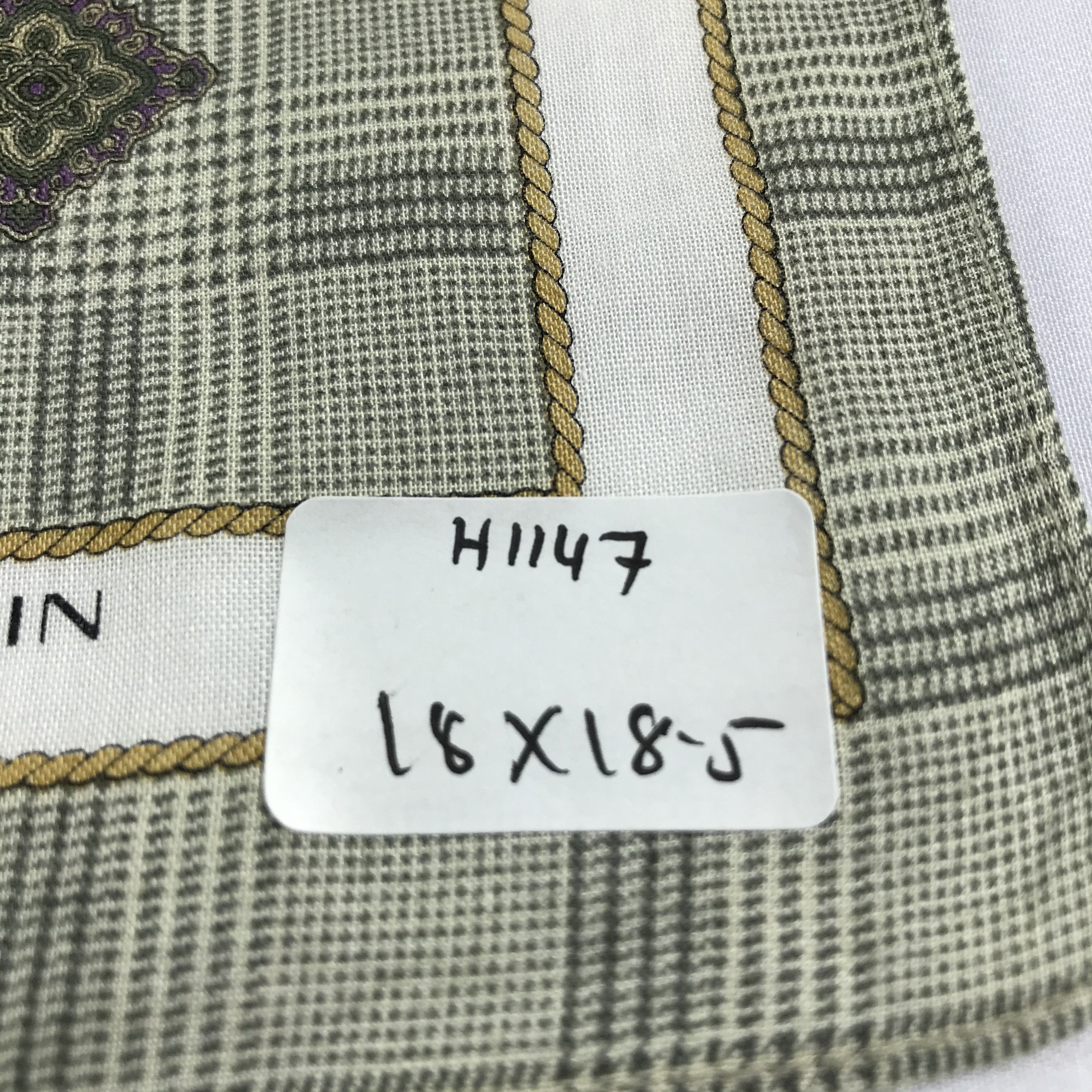 Pierre Balmain Pierre Balmain Handkerchief Neckerchief Bandana H1147 Size ONE SIZE - 5 Thumbnail