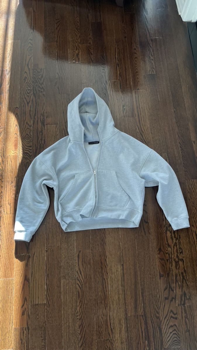 Other Cropped Grey Hoodie by NoveaTerra Size US M / EU 48-50 / 2 - 1 Thumbnail