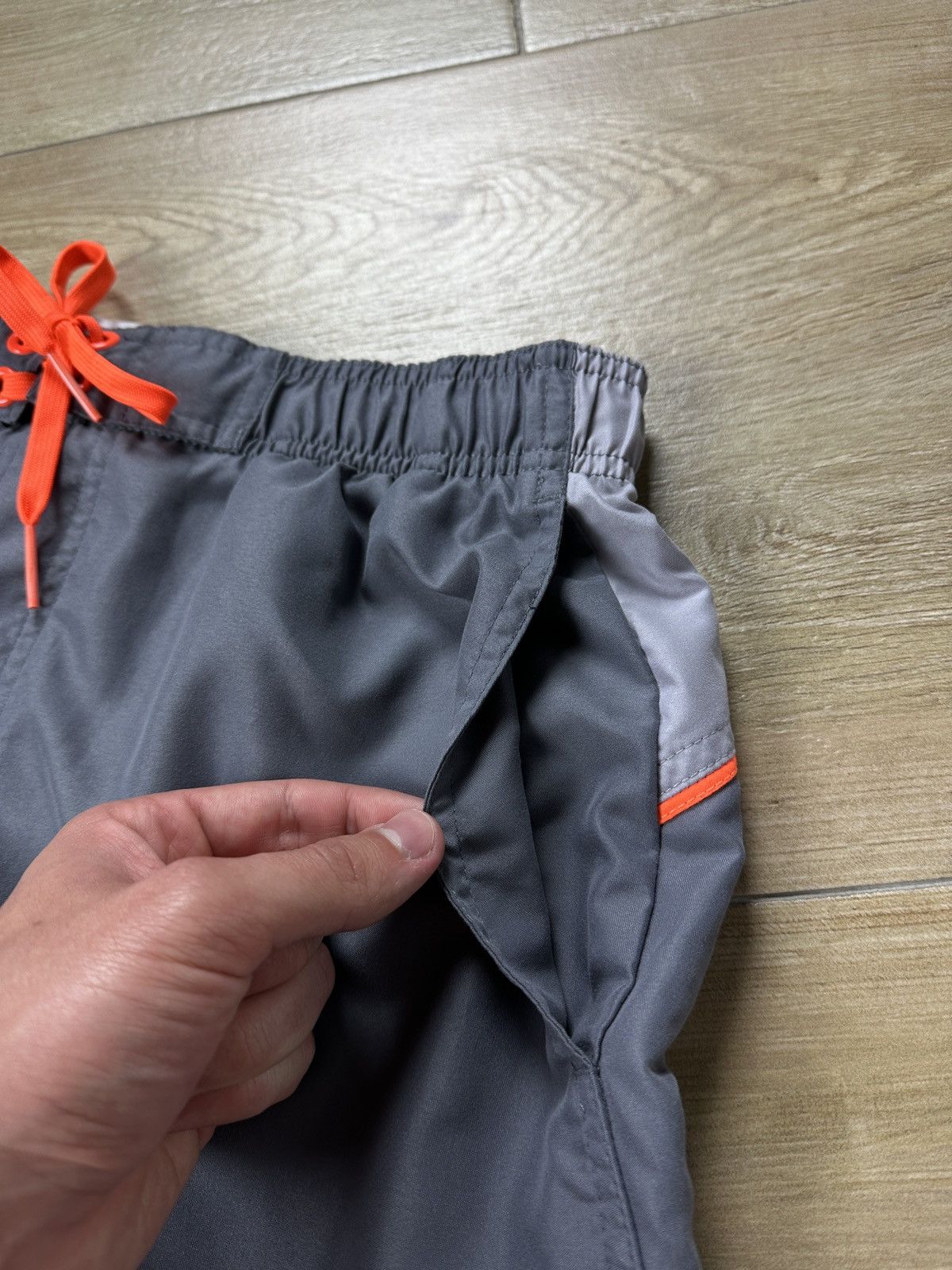 Nike × Vintage Vintage Y2K Nike Swoosh Logo Shorts Size US 32 / EU 48 - 5 Thumbnail