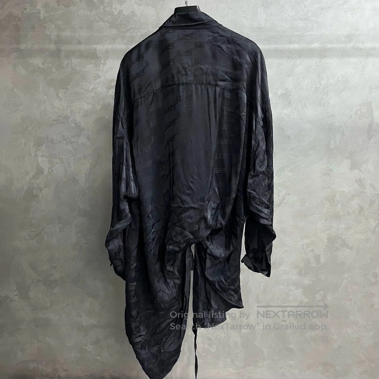 Balenciaga Balenciaga Black Logo Shirt Dress. Size US 38 / EU 54 - 2 Thumbnail