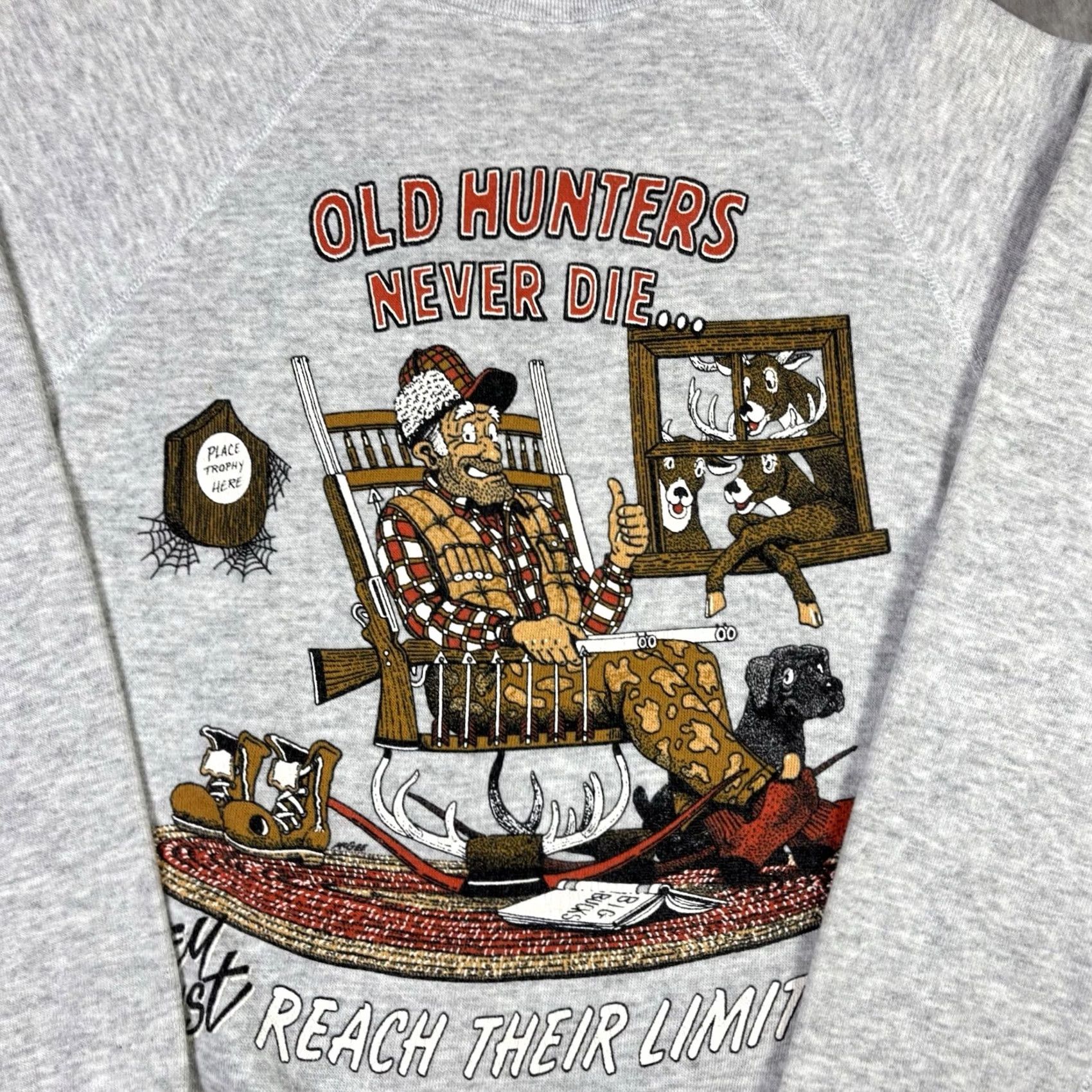 Hunter VINTAGE Hunters Never Die Sweatshirt Pullover Hunting Outdoors Funny Size M Gray Cotton Fleece Logo Graphic Print Men Sweatshirt Size US M / EU 48-50 / 2 - 6 Thumbnail