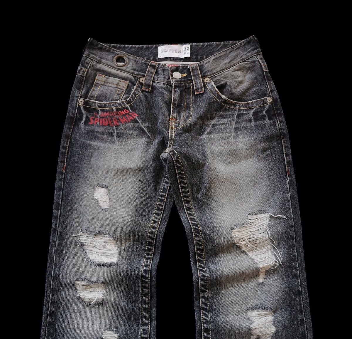 Vintage Vintage Switch Marvel Comics Distressed Denim Jeans 30x32.5 Size US 30 / EU 46 - 2 Thumbnail