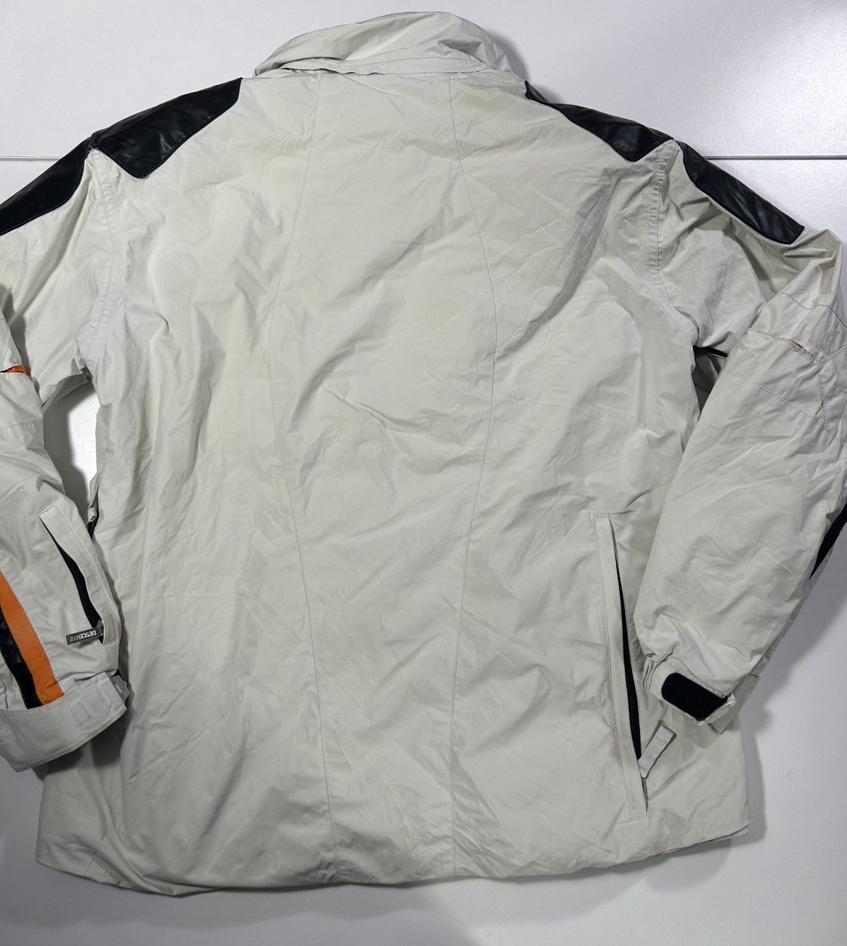 Descente Large Mens Decente Airdrive titan thermo padded ski jacket Size US L / EU 52-54 / 3 - 6 Thumbnail