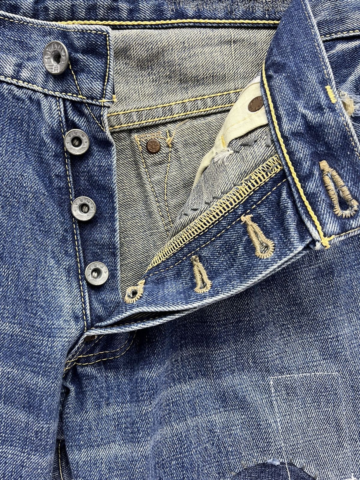 Japanese Brand 🔥Grunge Patchwork Distressed Original Selvedge Denim Japan Size US 32 / EU 48 - 18 Thumbnail