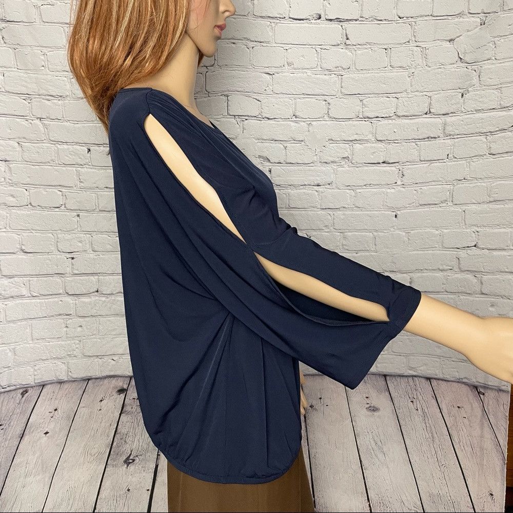 Chicos Chico’s Navy Split Sleeves Blouse Top Size 2 US L Size L / US 10 / IT 46 - 3 Thumbnail