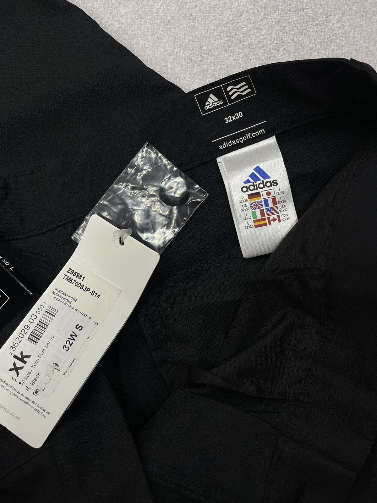 Adidas New Vintage Adidas Tech Pants Classic Black Adizero Y2K Size US 32 / EU 48 - 9 Thumbnail