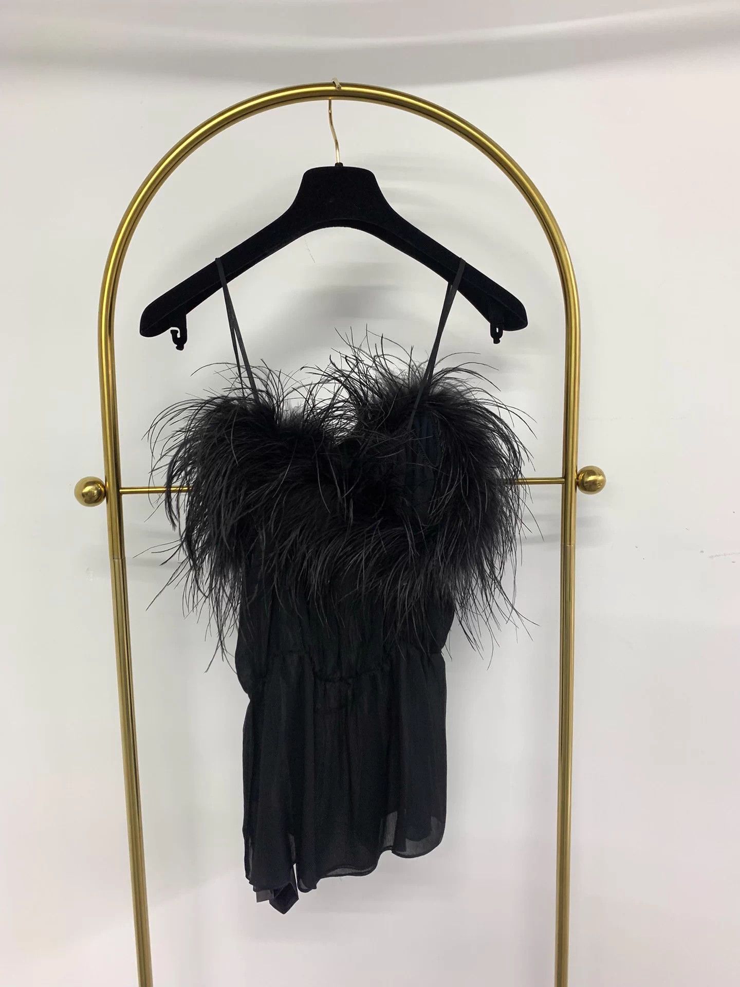 Prada Prada black feather cami top 40 Size M / US 6-8 / IT 42-44 - 3 Thumbnail