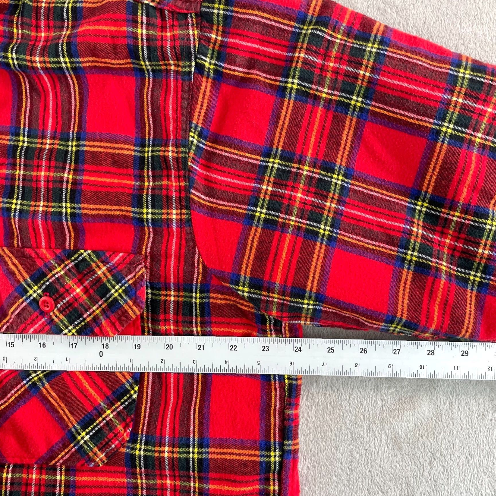 Vintage VINTAGE LL Bean Flannel Shacket Men L Red Plaid USA Made Size US L / EU 52-54 / 3 - 6 Thumbnail