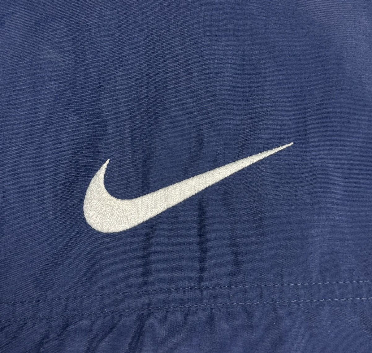 Nike Vintage Nike Center Swoosh Drill Track Jacket size L Size US L / EU 52-54 / 3 - 6 Thumbnail