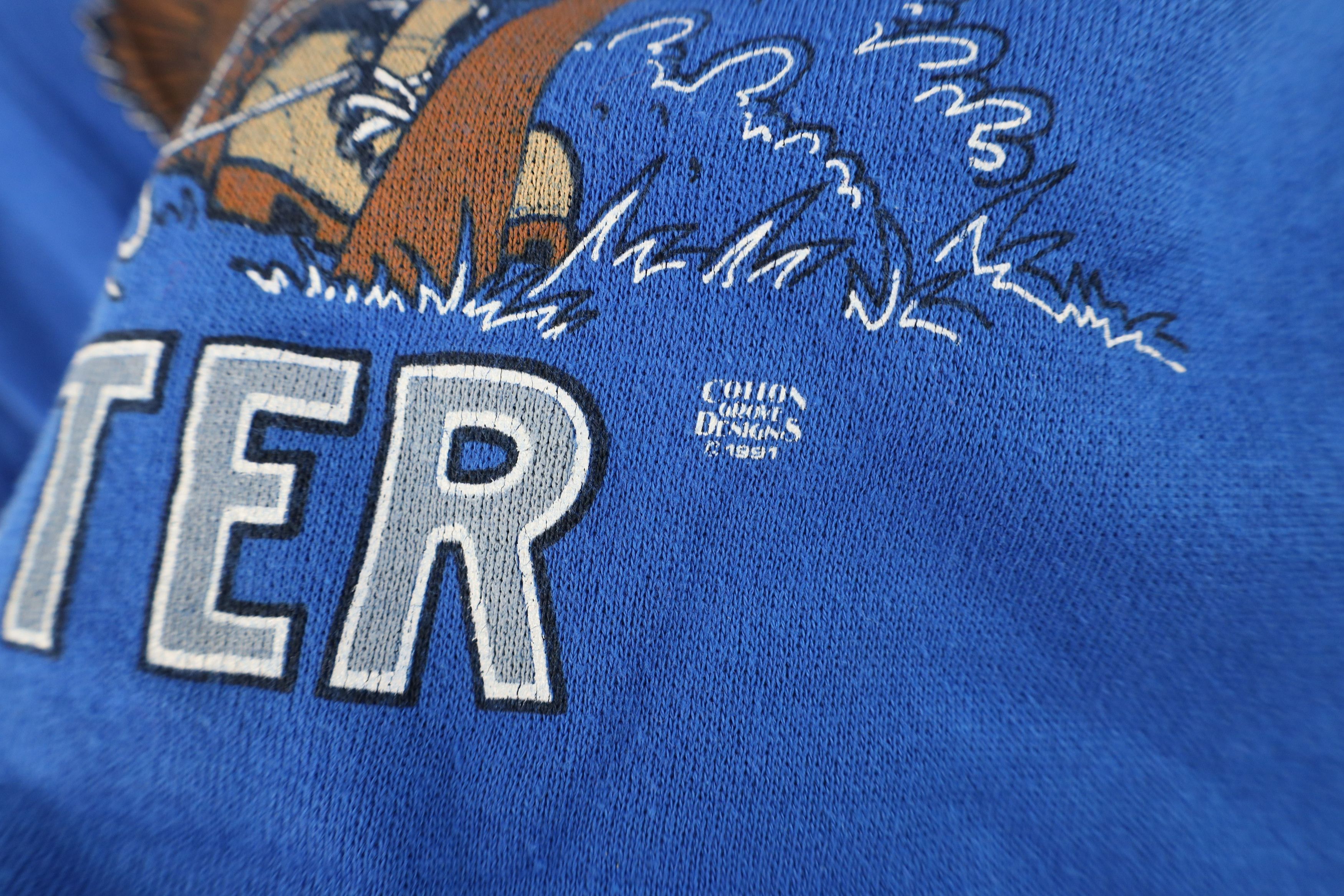 Vintage Vintage 90s Greatest Hunter Hunting Sweatshirt Blue USA Size US XL / EU 56 / 4 - 7 Thumbnail