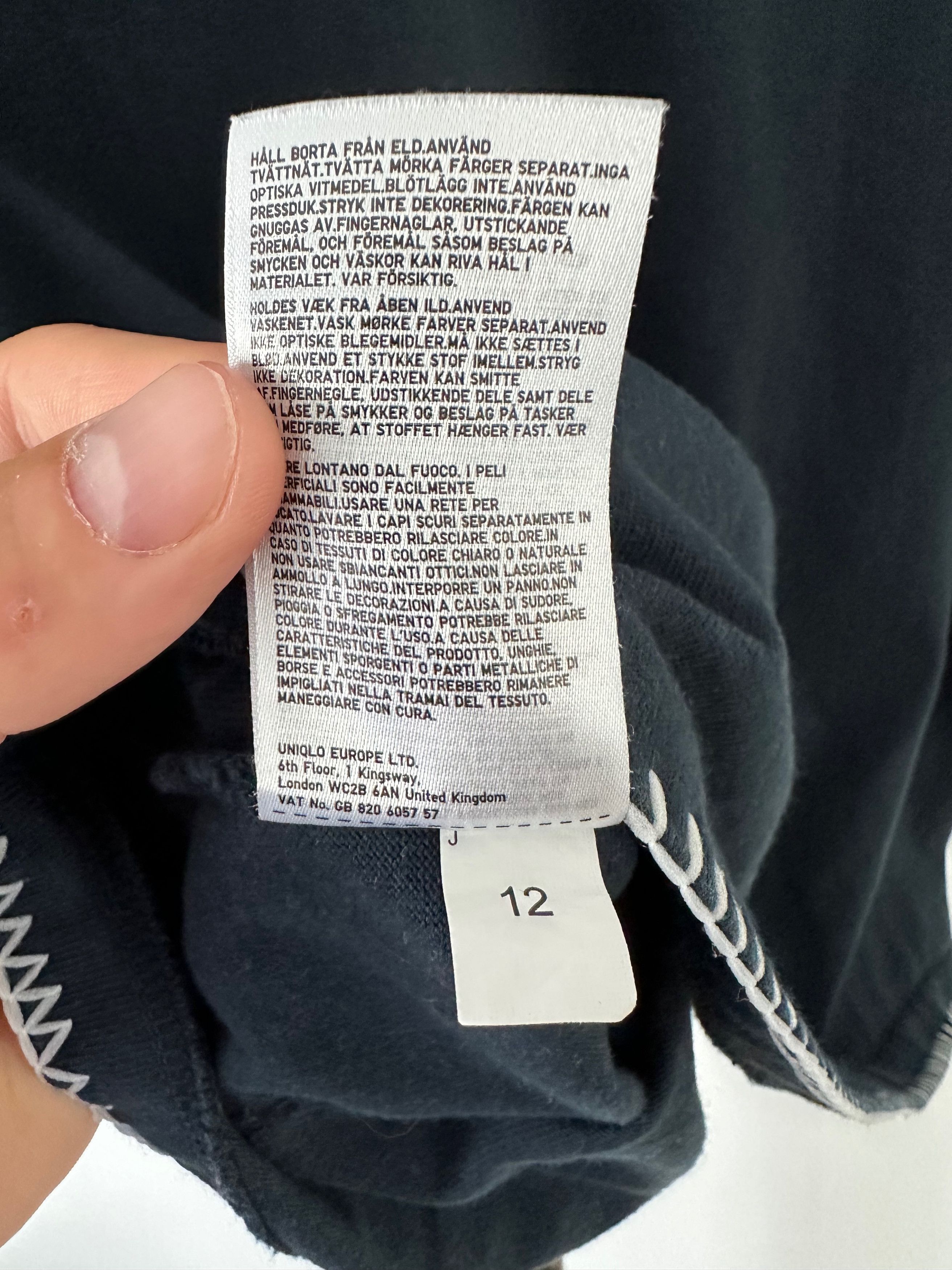 JW Anderson × Uniqlo JW Anderson x Uniqlo sweat shirt navy blue Size L / US 10 / IT 46 - 9 Thumbnail