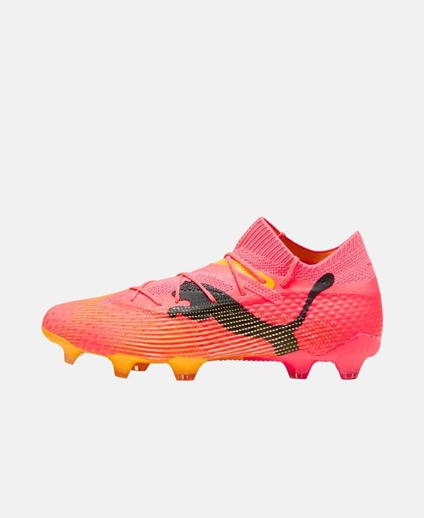 Puma FUTURE 7 ULTIMATE FG/AG Football boots Size US 13 / EU 46 - 1 Thumbnail