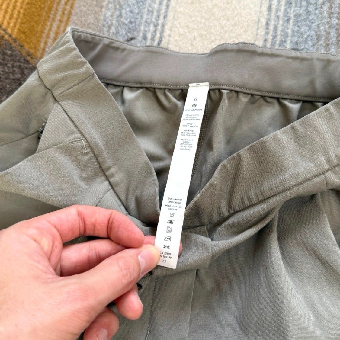 Lululemon Lululemon Jogger Pants Women Size 6 Beige Workout Size 28" / US 6 / IT 42 - 3 Thumbnail