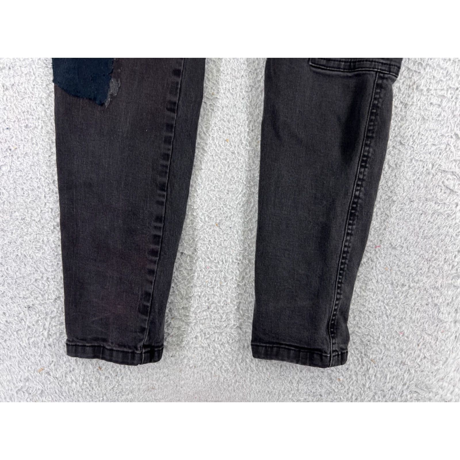 Vintage Royal Bones Womens Black Denim Skinny Jeans 11 Distressed Cargo Button Logo 90s Size 32" / US 10 / IT 46 - 6 Thumbnail