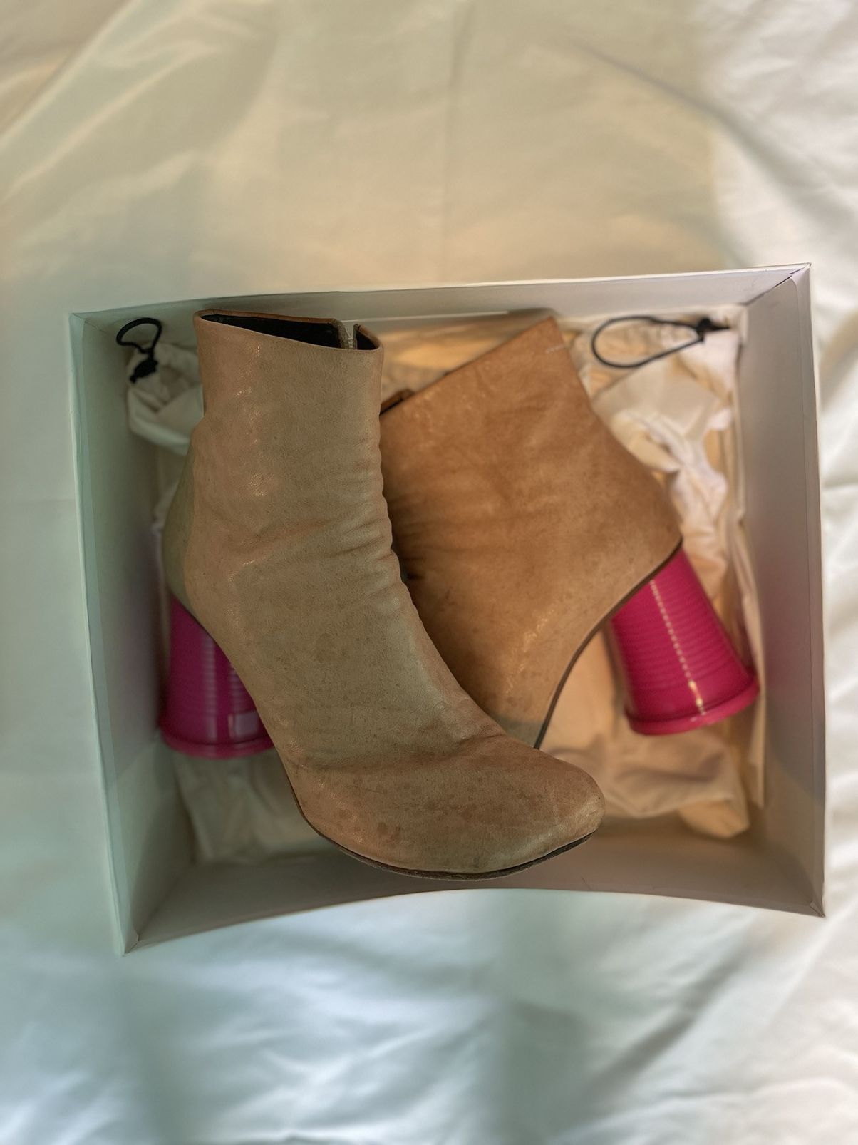 Maison Margiela MM6 MAISON MARGIELA | LEATHER PINK CUP BOOTIES Size US 8 / IT 38 - 2 Thumbnail