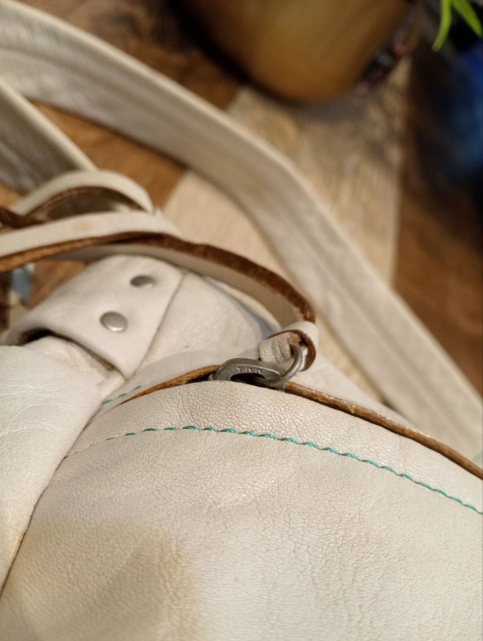 Yohji Yamamoto Y'SACCS YOHJI YAMAMOTO ADJUSTABLE SHOULDER BAG - LEATHER Size ONE SIZE - 11 Thumbnail