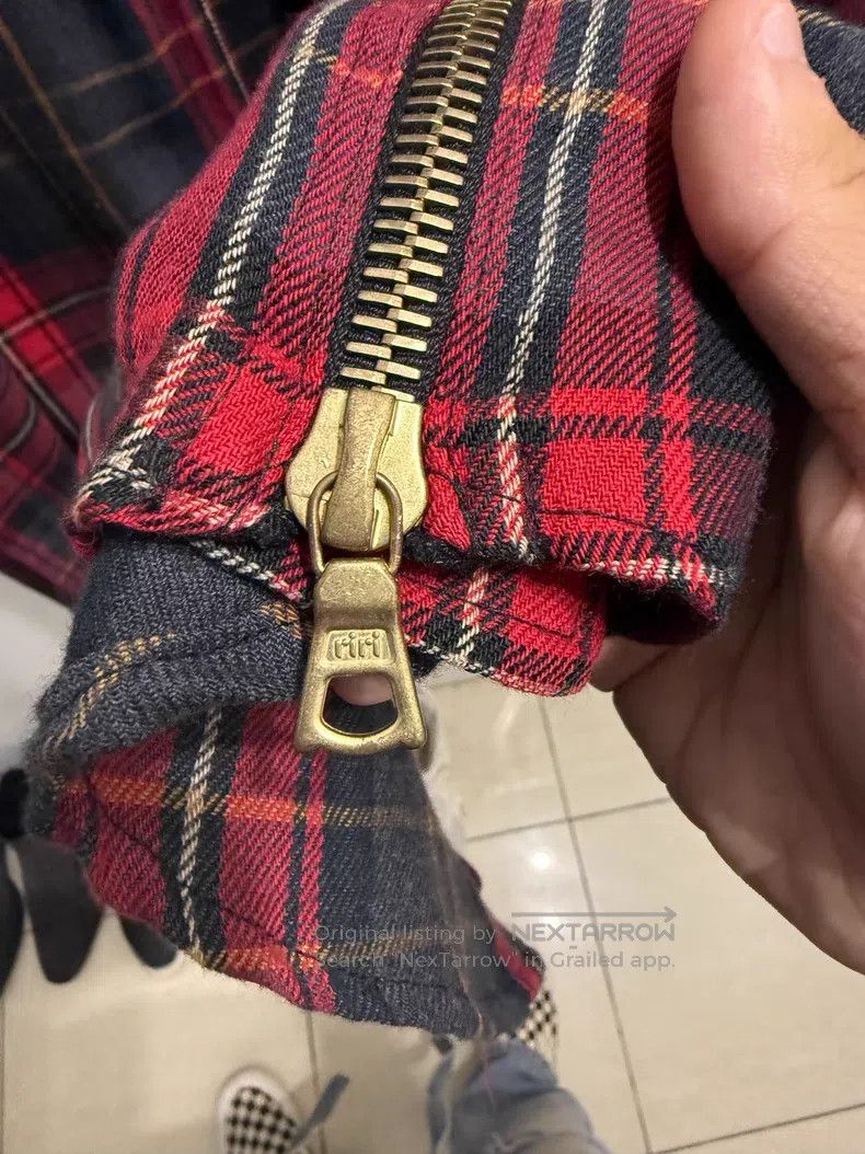 Fear of God fear of god The second season is dark red and shoulder Size US S / EU 44-46 / 1 - 6 Thumbnail