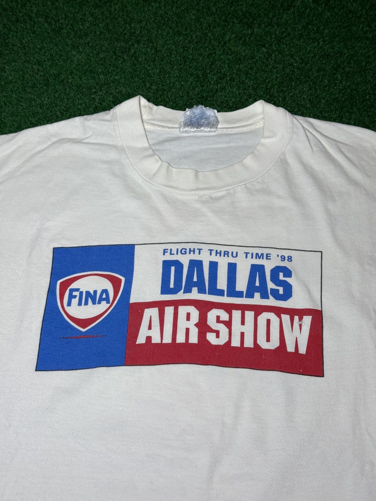 Hanes Vintage Dallas Airshow 90s Airplane Fina XL T Shirt Size US XL / EU 56 / 4 - 2 Thumbnail