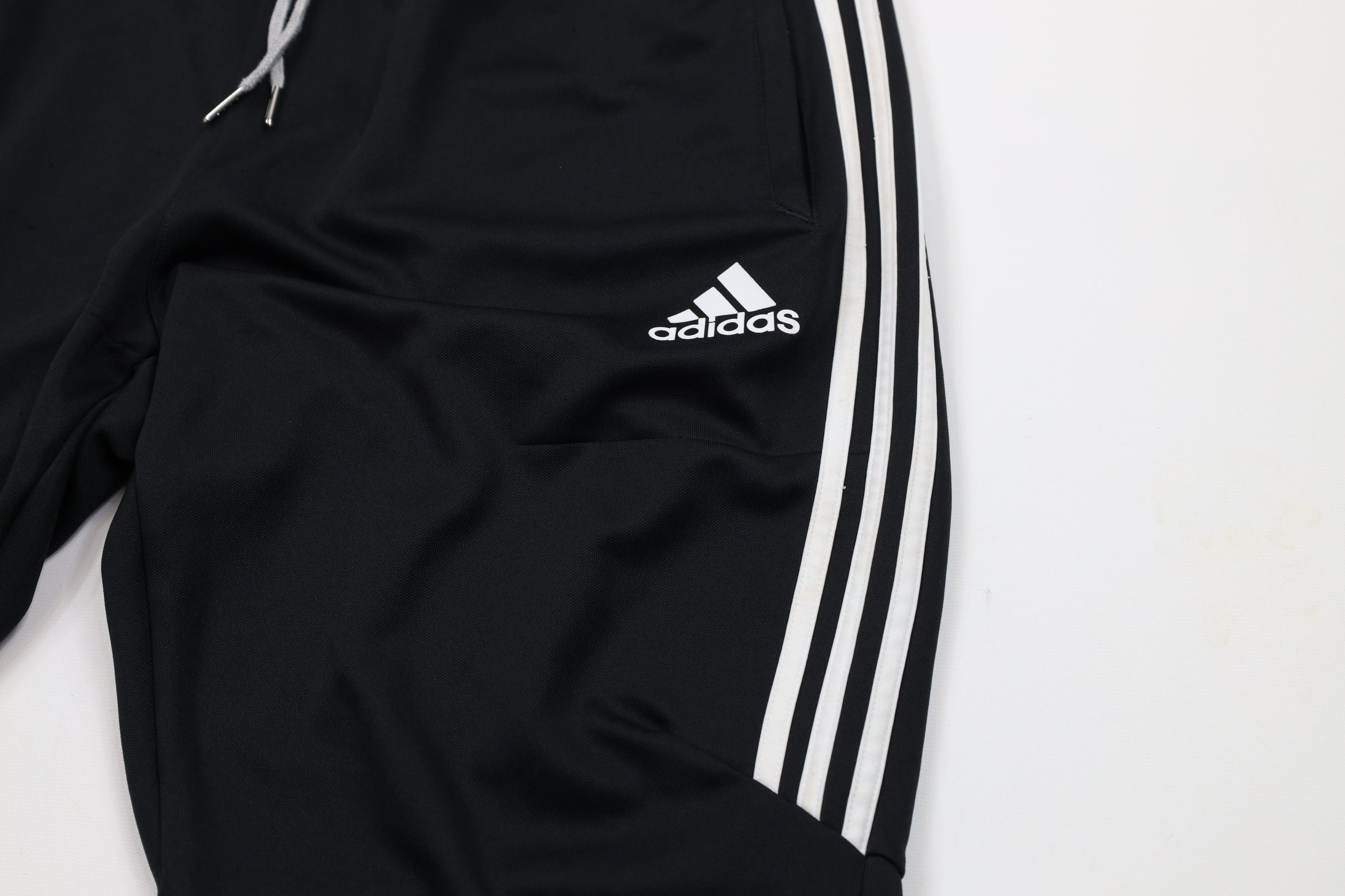 Adidas × Vintage Vintage Y2K Adidas Tapered Leg Soccer Warm Up Pants Black Size US 40 / EU 56 - 6 Thumbnail