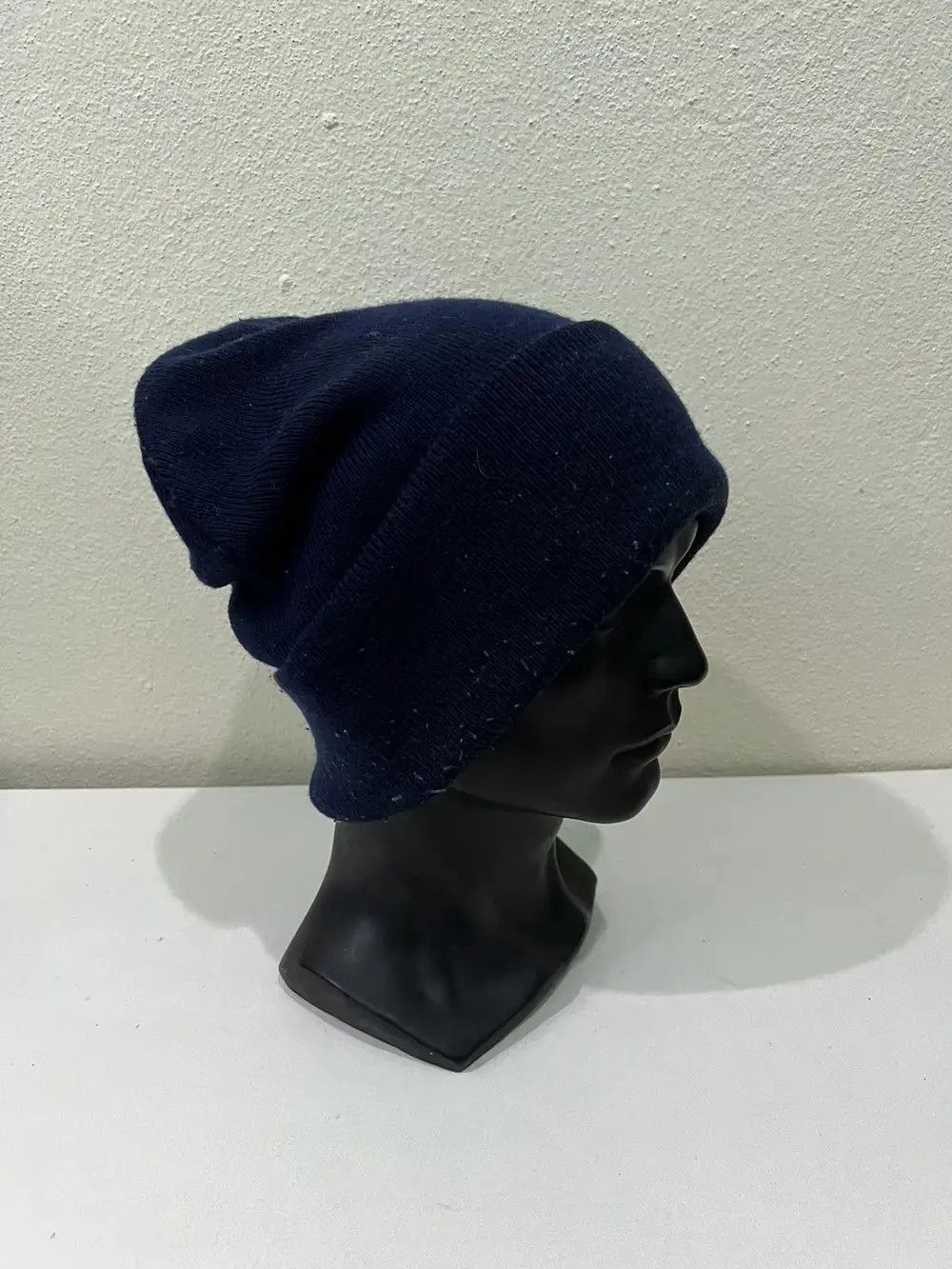 Umbro Vintage Umbro Plain Beanie Hat Size ONE SIZE - 4 Thumbnail