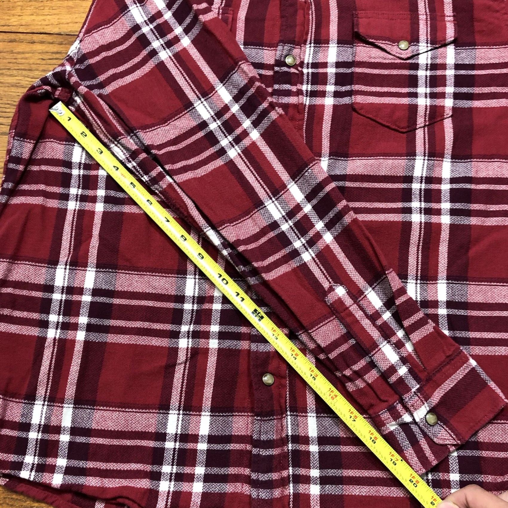 Wrangler VINTAGE Wrangler Red Plaid Men L Pearl Snap Flannel Long Sleeve Shirt Cowboy Size US L / EU 52-54 / 3 - 8 Thumbnail