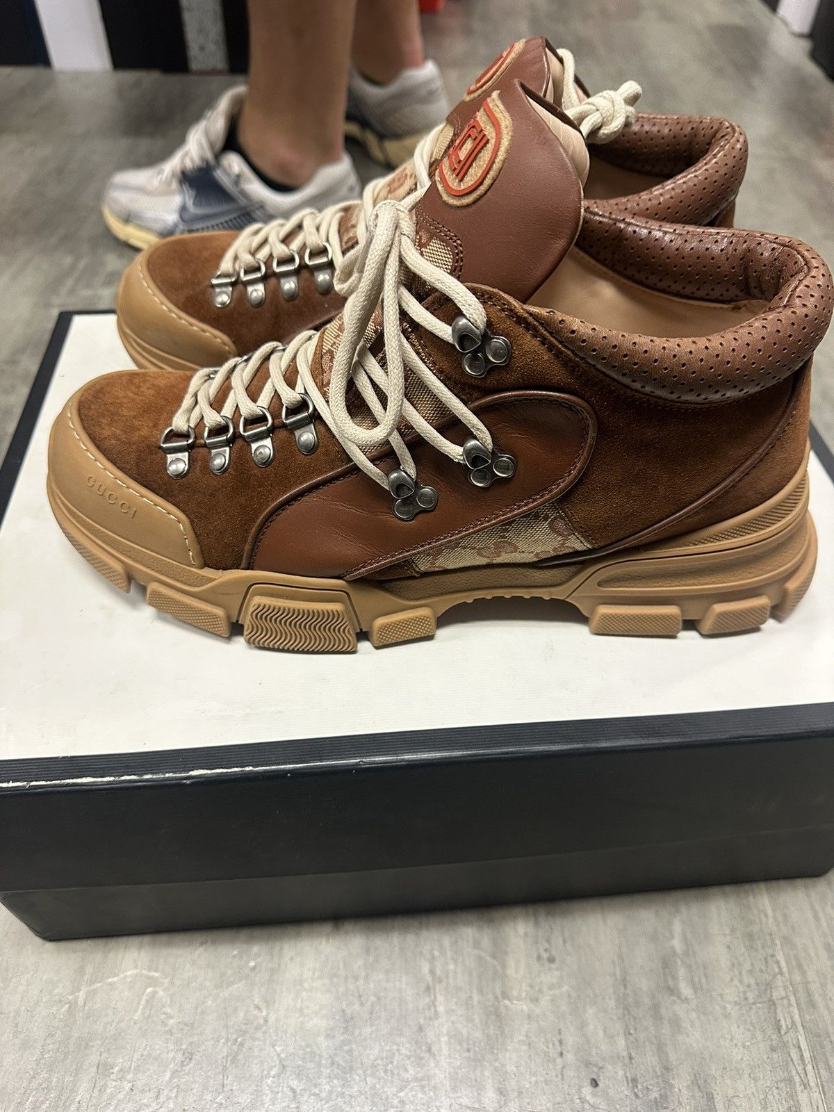 Gucci Gucci flashtrek pre owned men’s size 11 Size US 11 / EU 44 - 5 Thumbnail